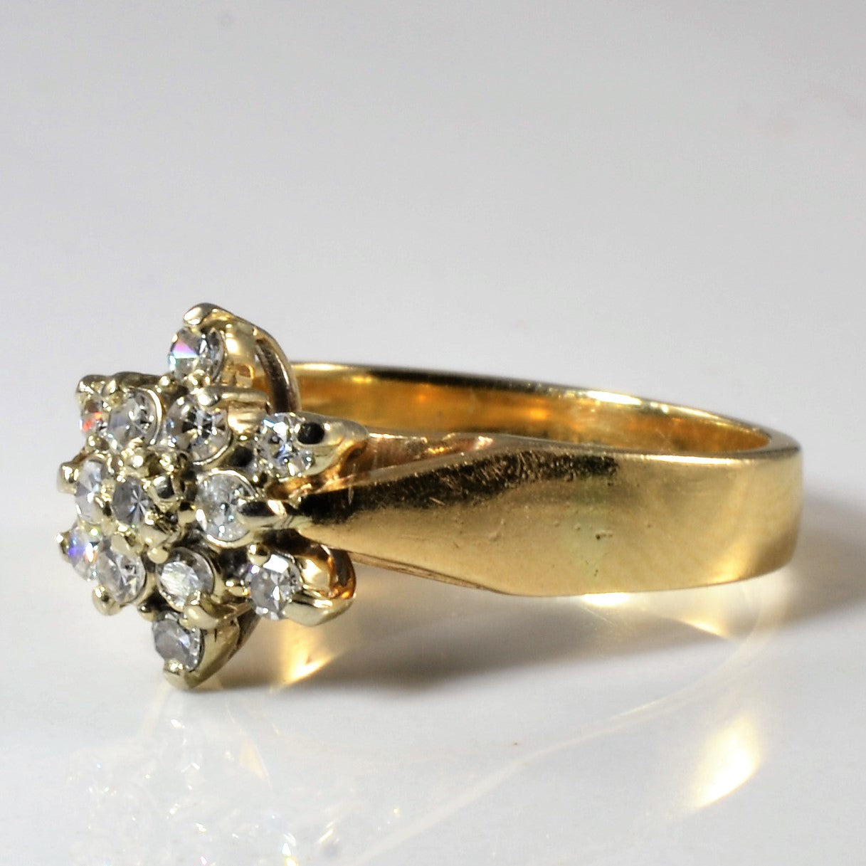 Cluster Set Diamond Ring | 0.39ctw | SZ 5.75 |