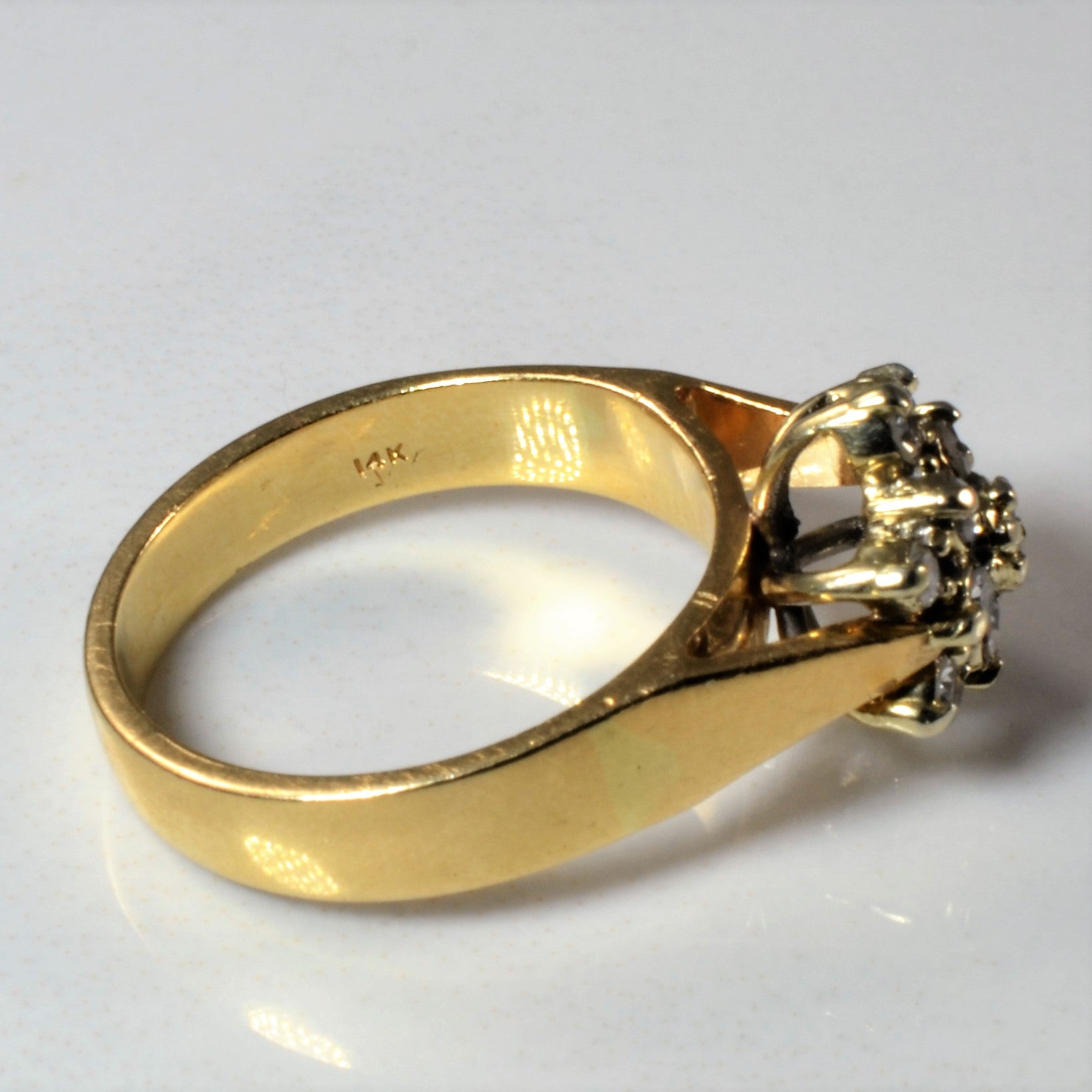 Cluster Set Diamond Ring | 0.39ctw | SZ 5.75 |
