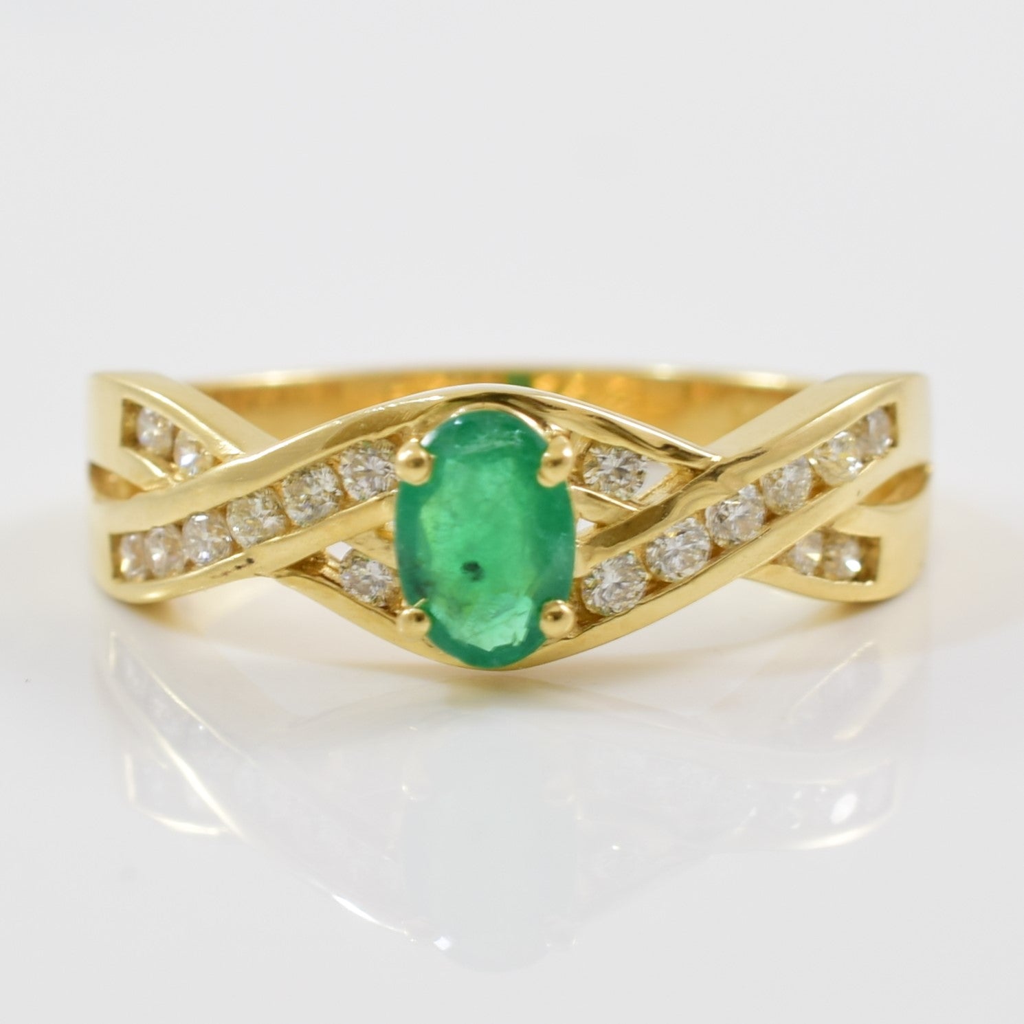 Effy' Diamond & Emerald Ring | 0.27ctw, 0.44ct | SZ 7 |
