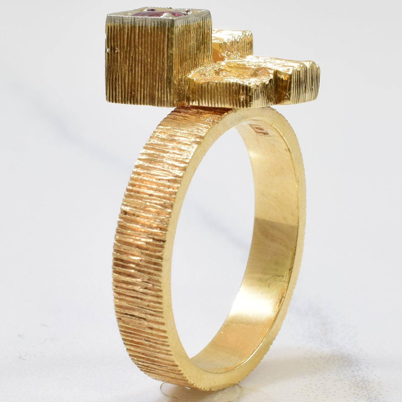 Bague rubis abstraite | 0,20 ct | Taille 5,25 | 