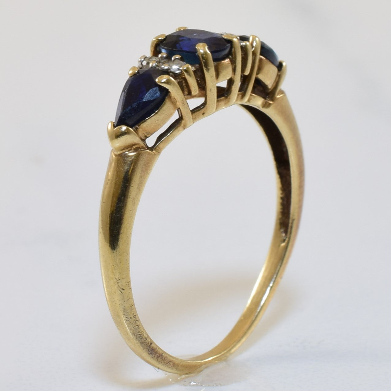 Three Stone Sapphire & Diamond Ring | 1.00ctw, 0.03ctw | SZ 7 |
