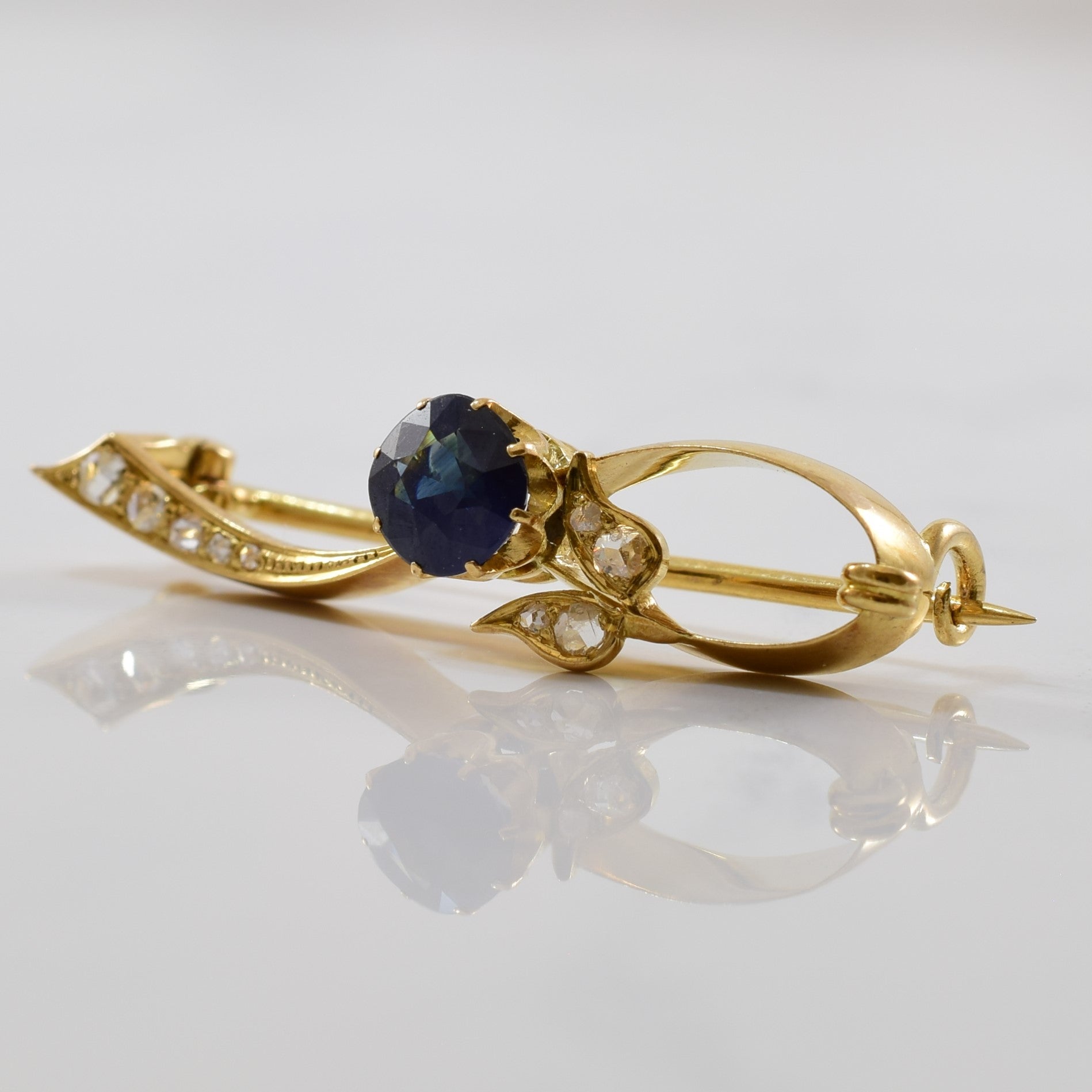 Late Victorian Era Sapphire & Diamond Brooch | 0.10ctw, 1.25ct |