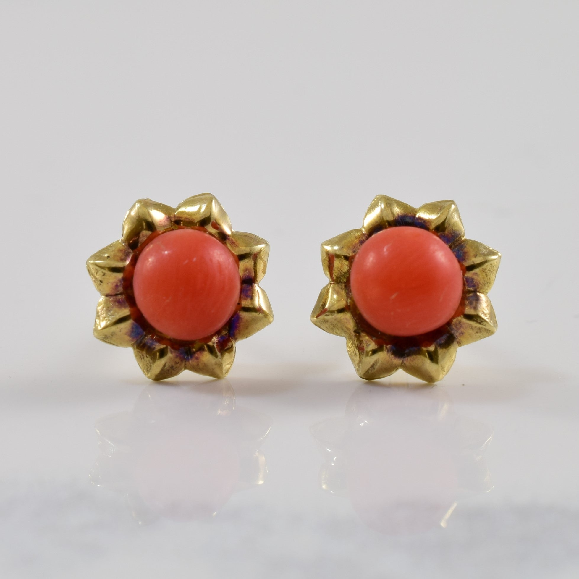 1960s Coral Sunflower Stud Earrings | 1.30ctw |