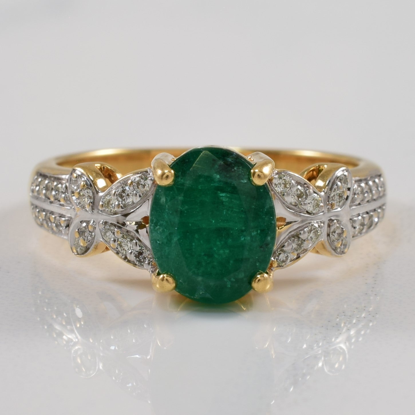 Oval Emerald & Diamond Engagement Ring | 2.20ct, 0.18ctw | SZ 8.25 |