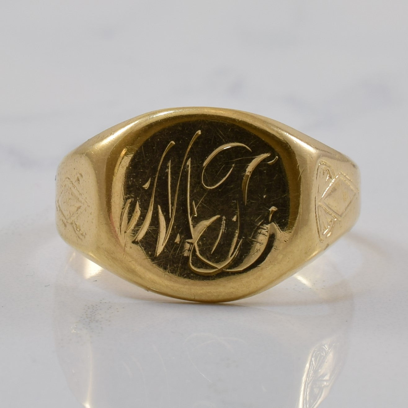 Engraved 'MJ' Signet Ring | SZ 10 |