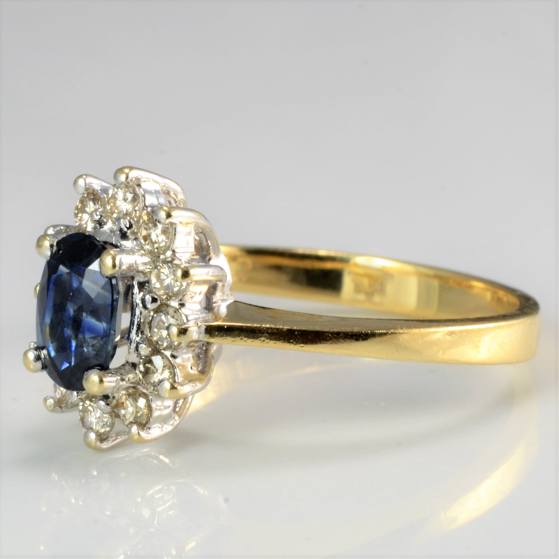 Sapphire & Diamond Ladies Cocktail Ring | 0.15 ctw, SZ 4.75 |