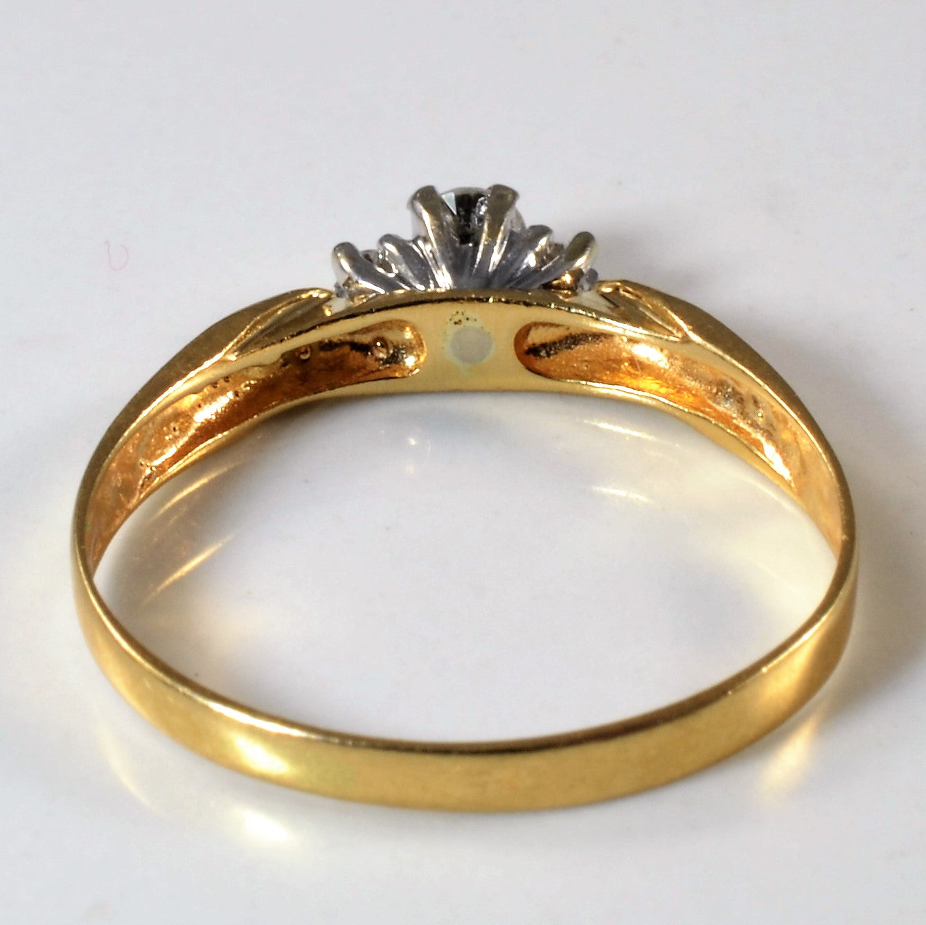 Three Stone Diamond Ring | 0.11ctw | SZ 7 |