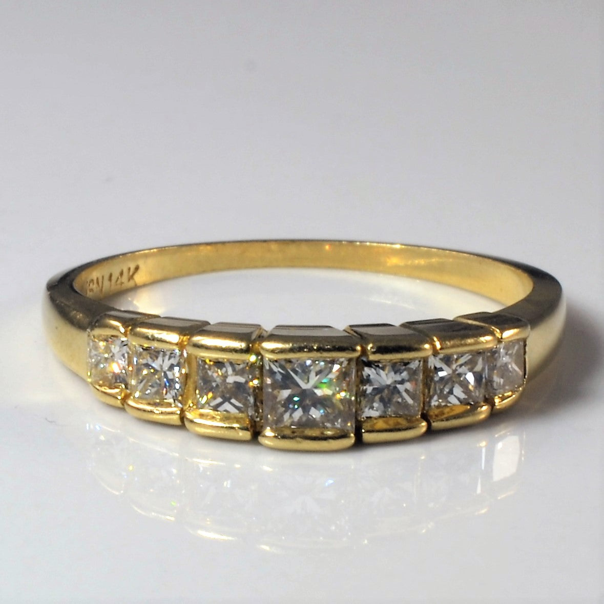 Semi Bezel Princess Diamond Gradient Band | 0.66ctw | SZ 6.25 |