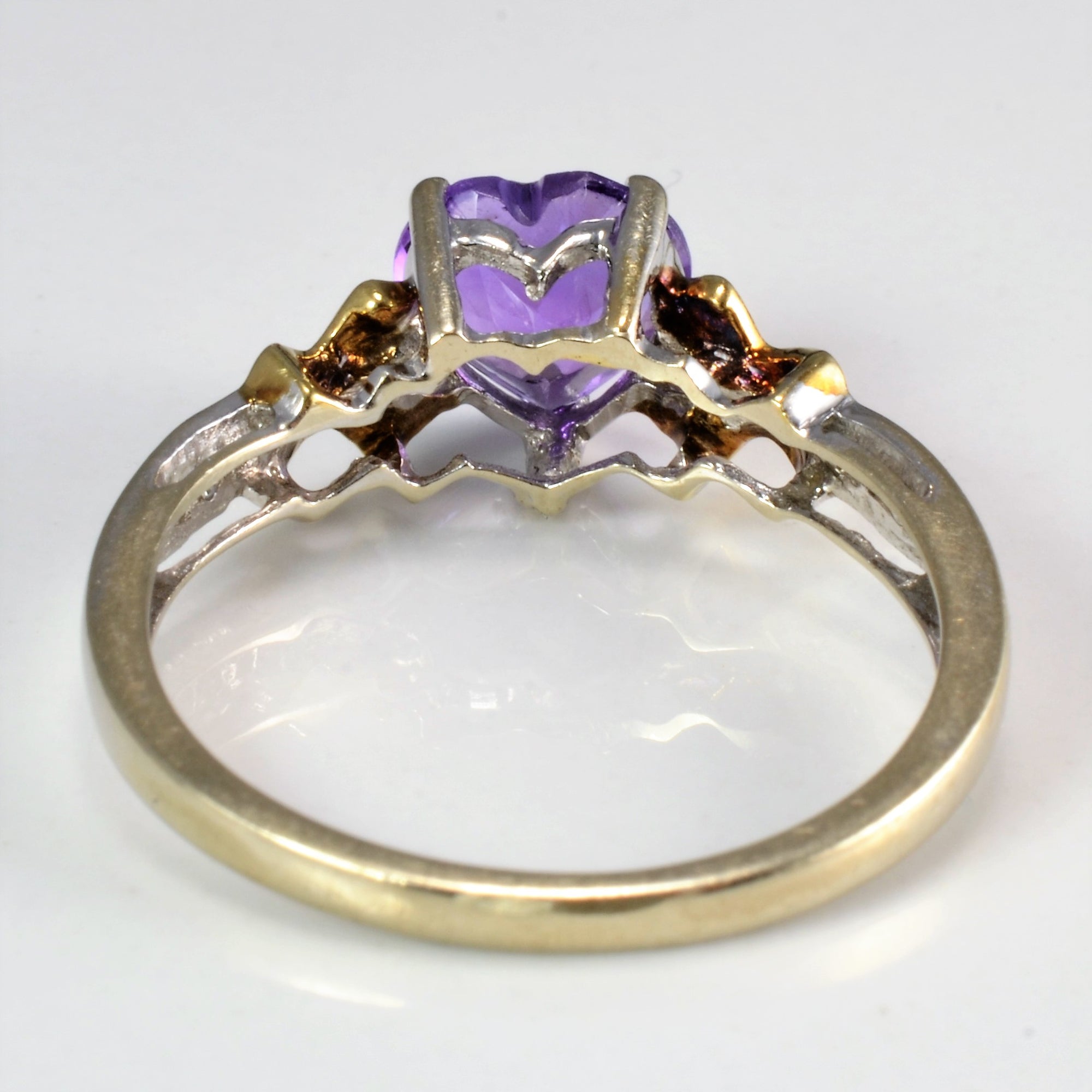 High Set Amethyst & Diamond Ring | 0.05 ctw, SZ 7 |