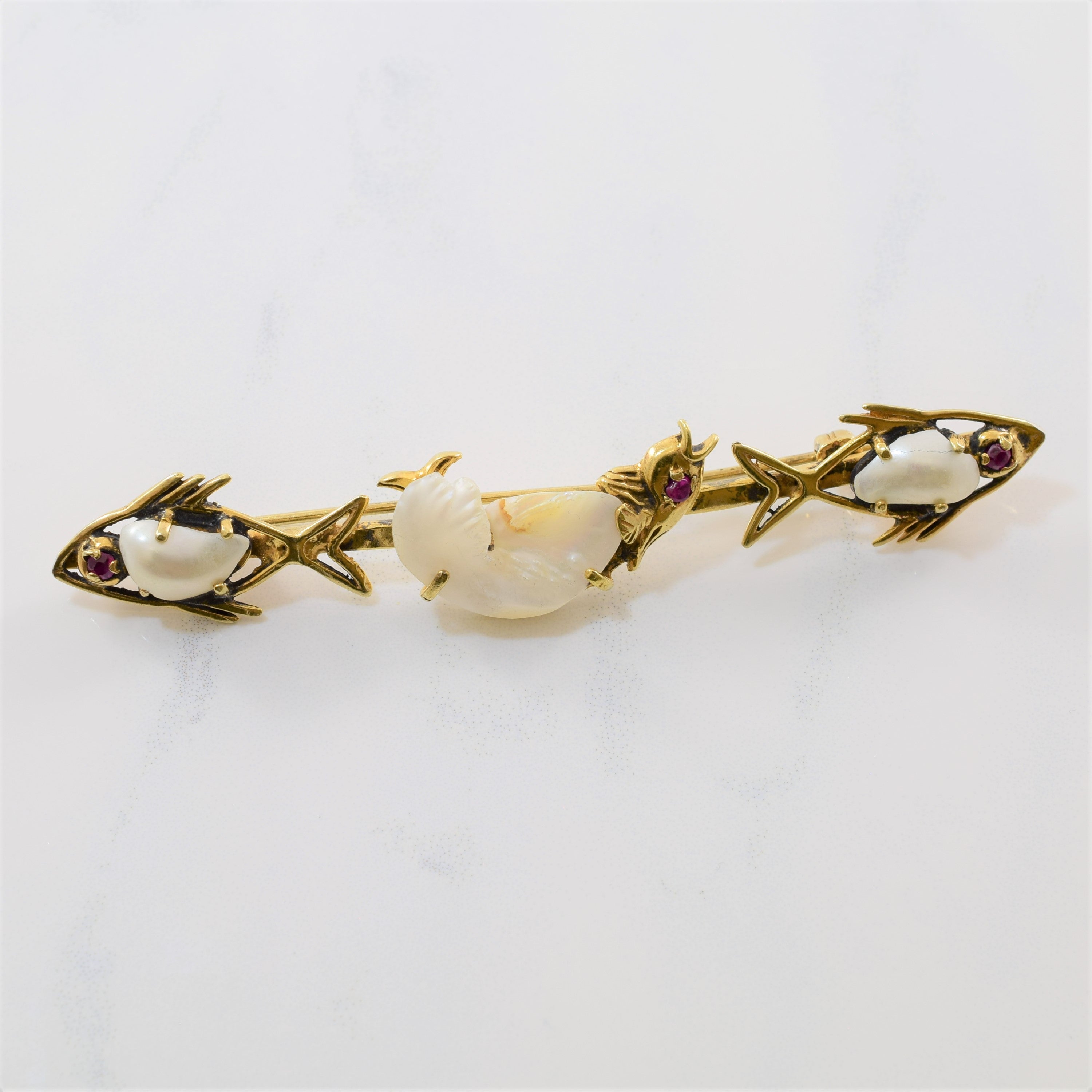 Baroque Pearl & Ruby Fish Brooch | 0.10ctw, 4.90ctw |