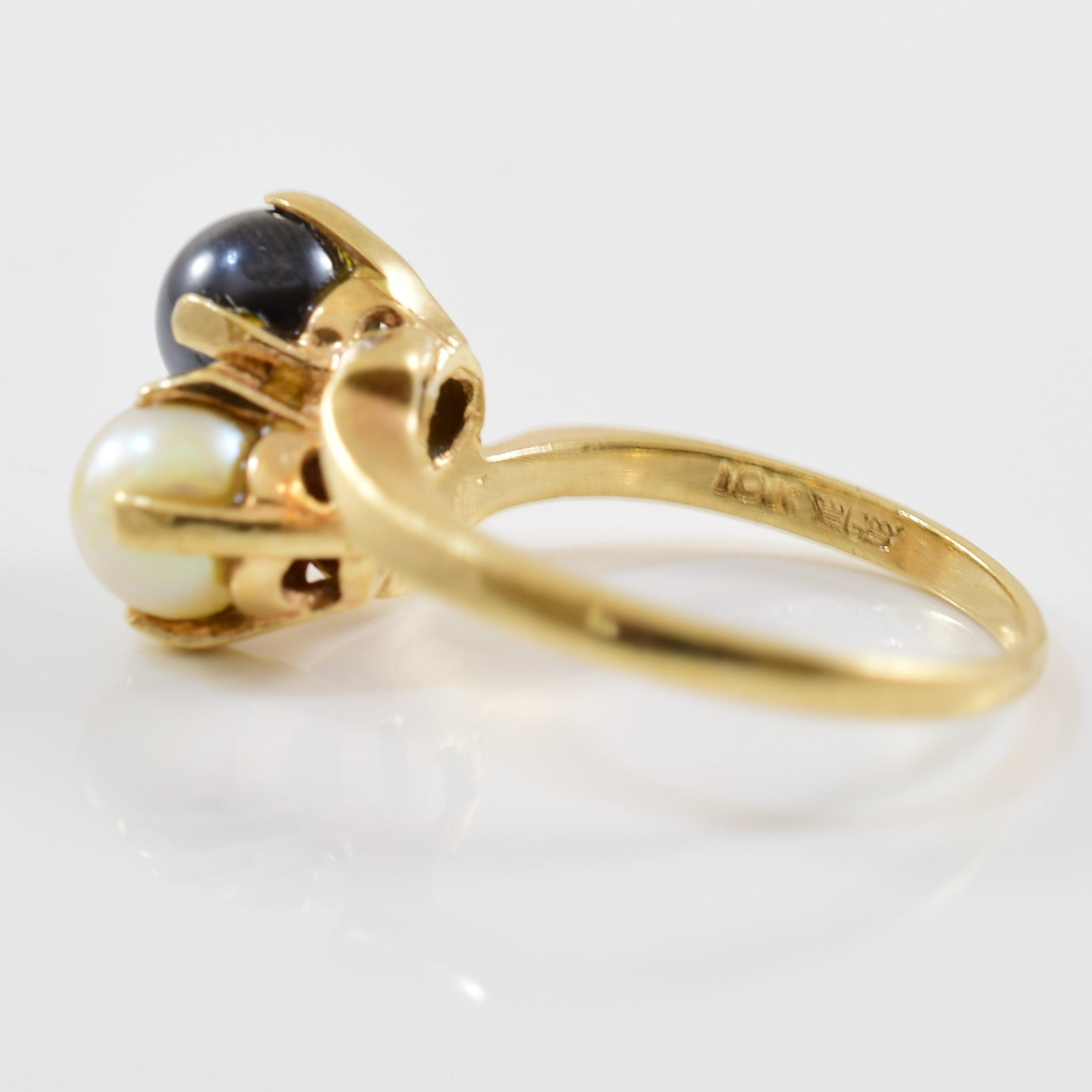 Pearl & Hematite Ring | 1.17ct, 2.60ct | SZ 5 |