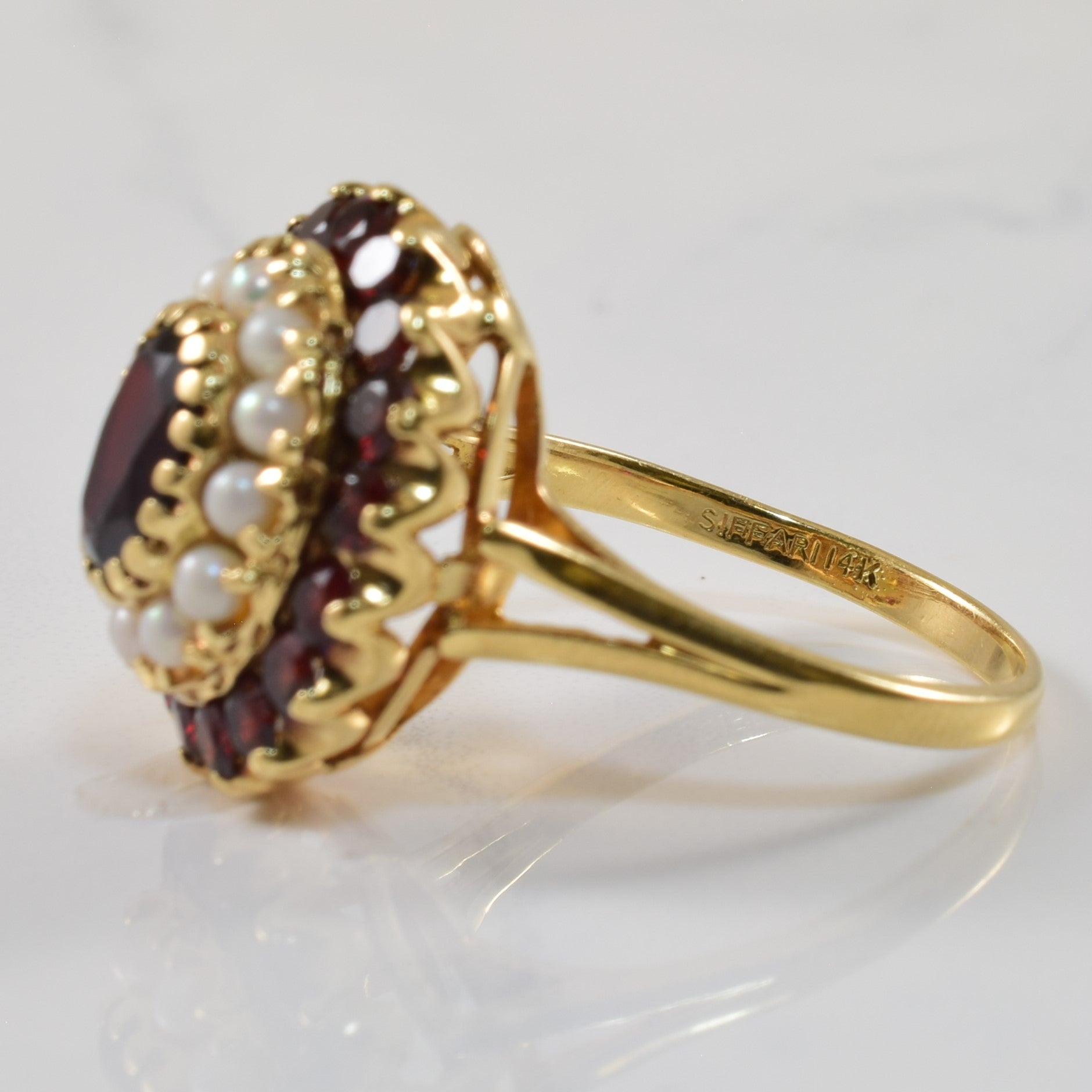 Double Halo Garnet & Pearl Ring | 2.35ctw | SZ 9.5 |