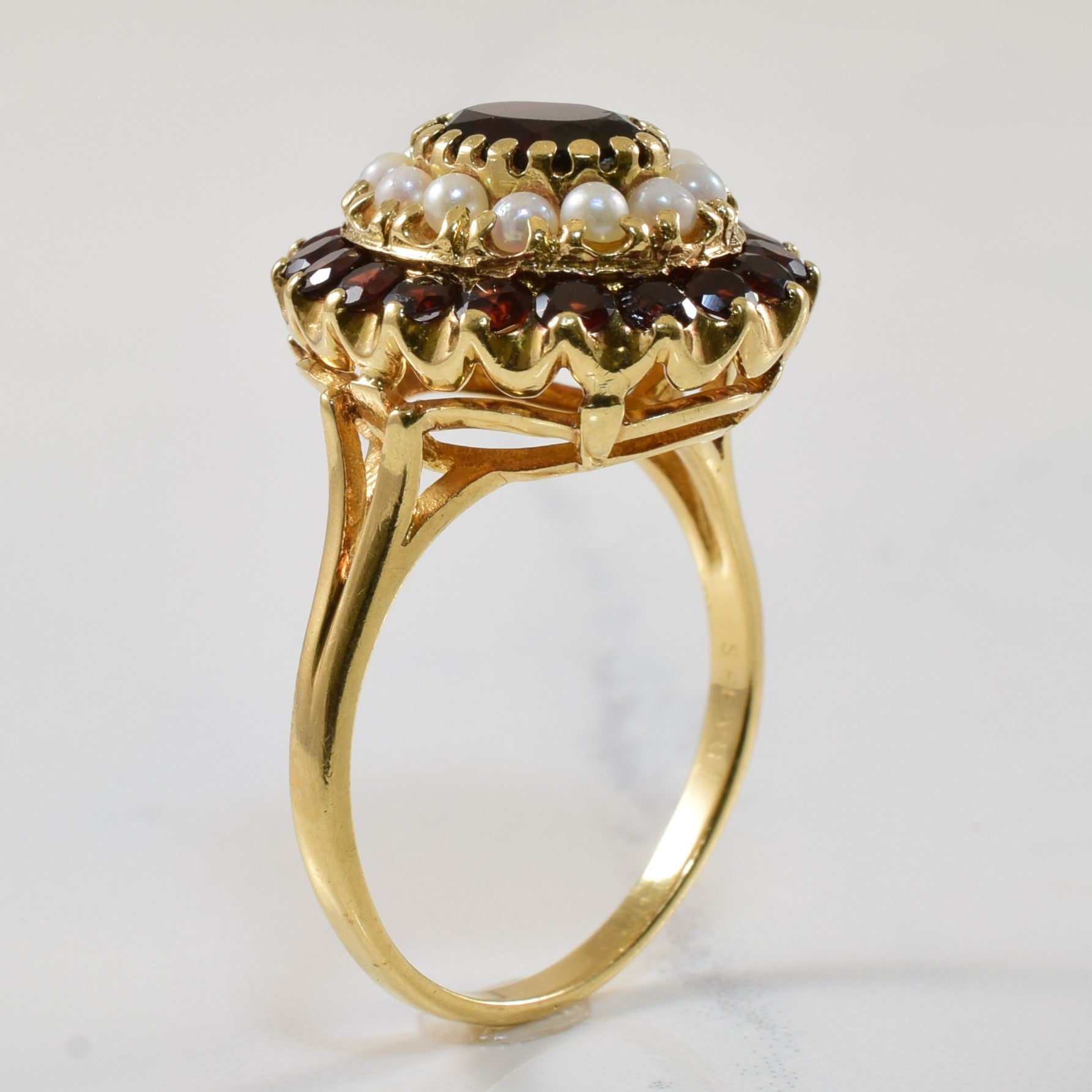 Double Halo Garnet & Pearl Ring | 2.35ctw | SZ 9.5 |