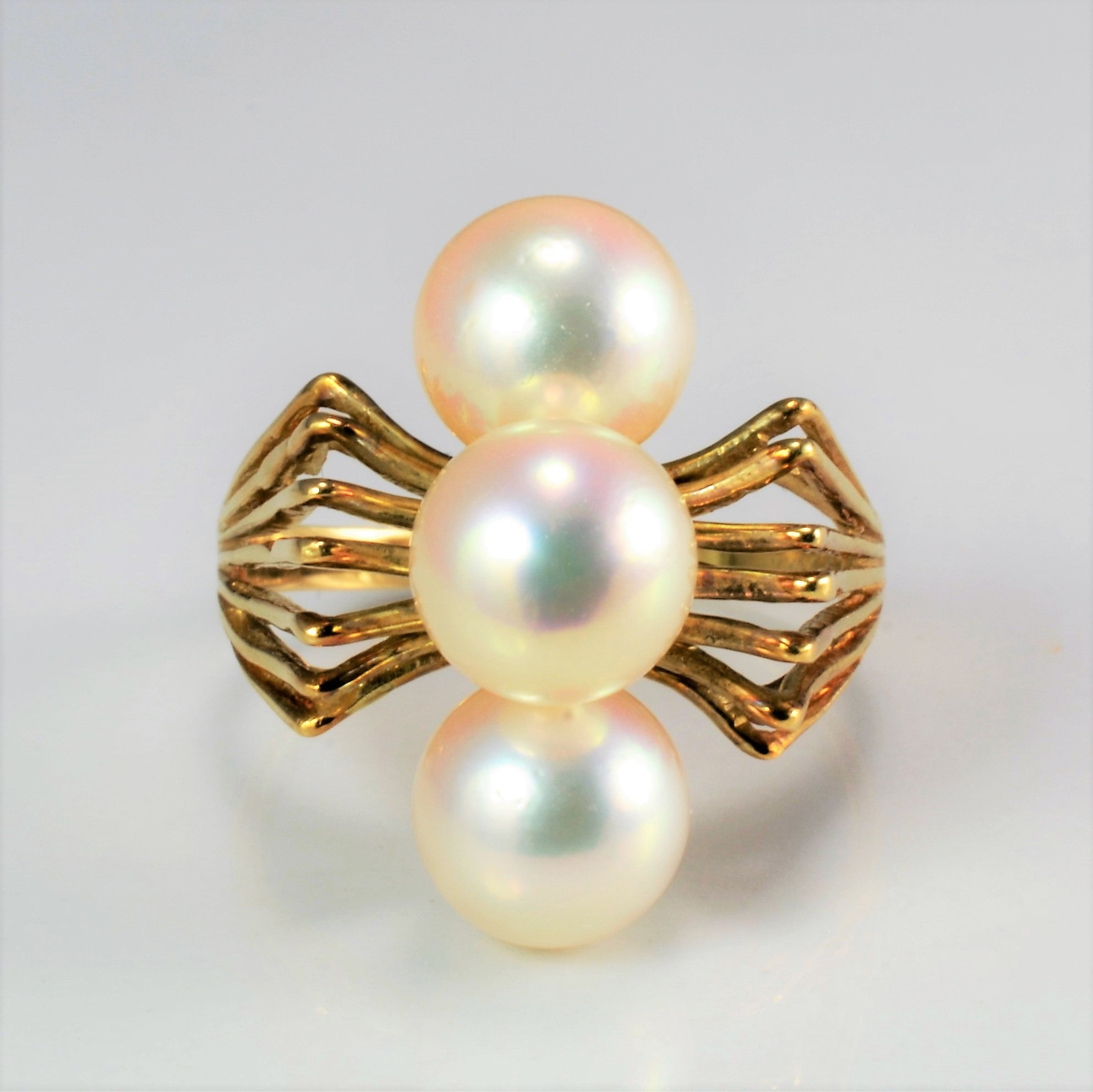 Three Stone Pearl Ring | SZ 5.75 |
