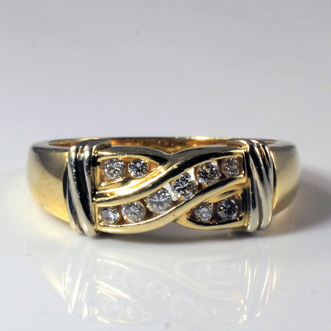 Channel Diamond Crossover Band | 0.27ctw | SZ 7.5 |