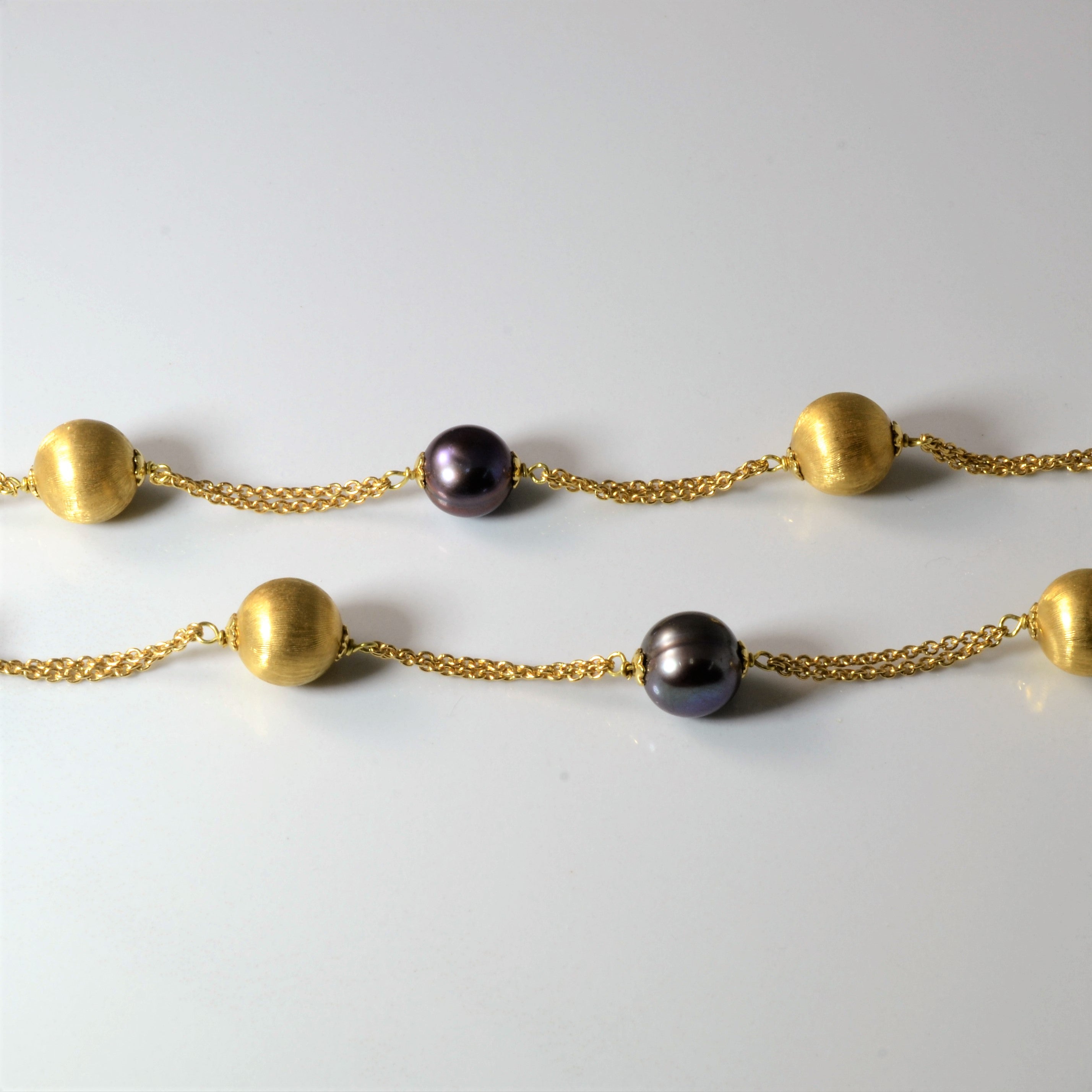 Beaded Gold & Black Pearl Necklace | 16" |