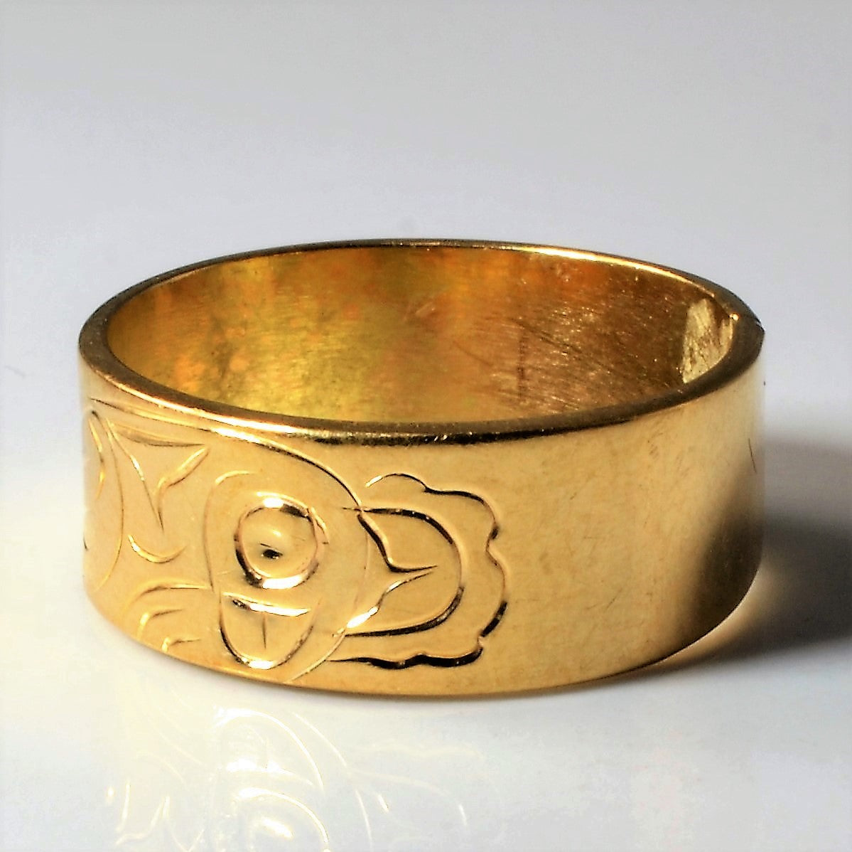 Hand Carved Indigenous Art Band | SZ 5.5 |
