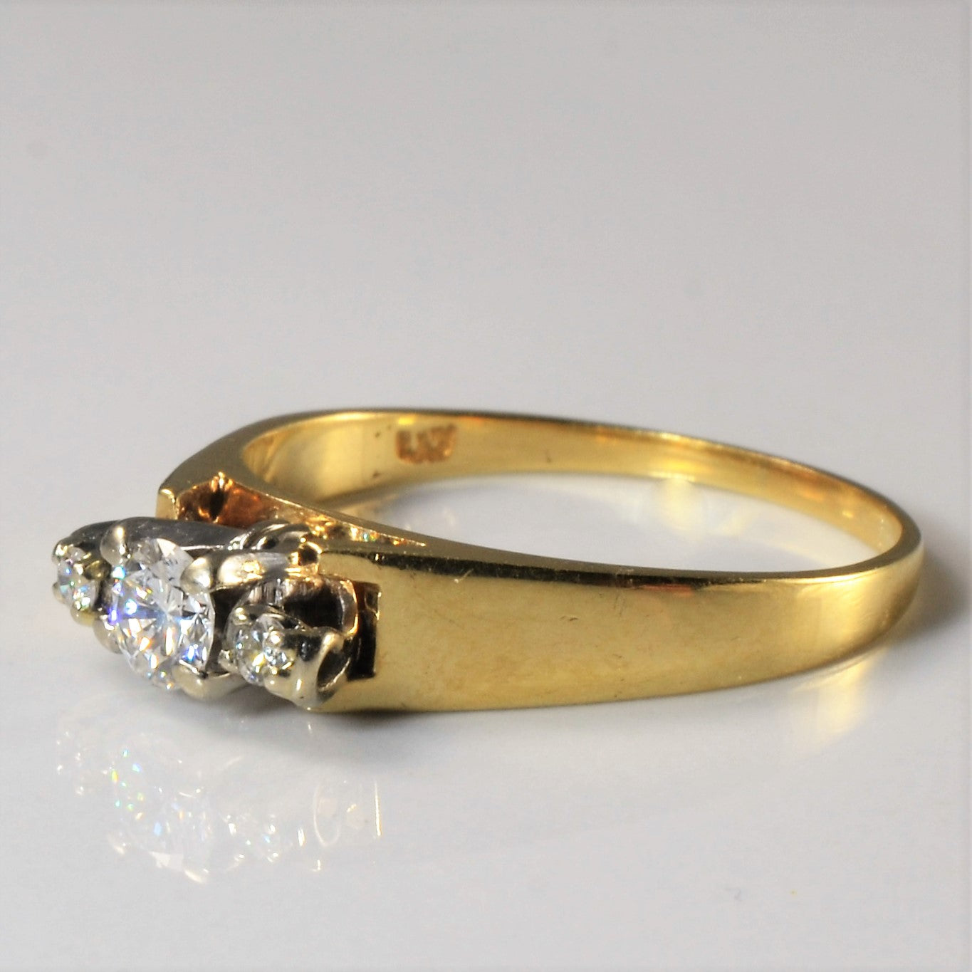 Three Stone Diamond Ring | 0.27ctw | SZ 7.5 |
