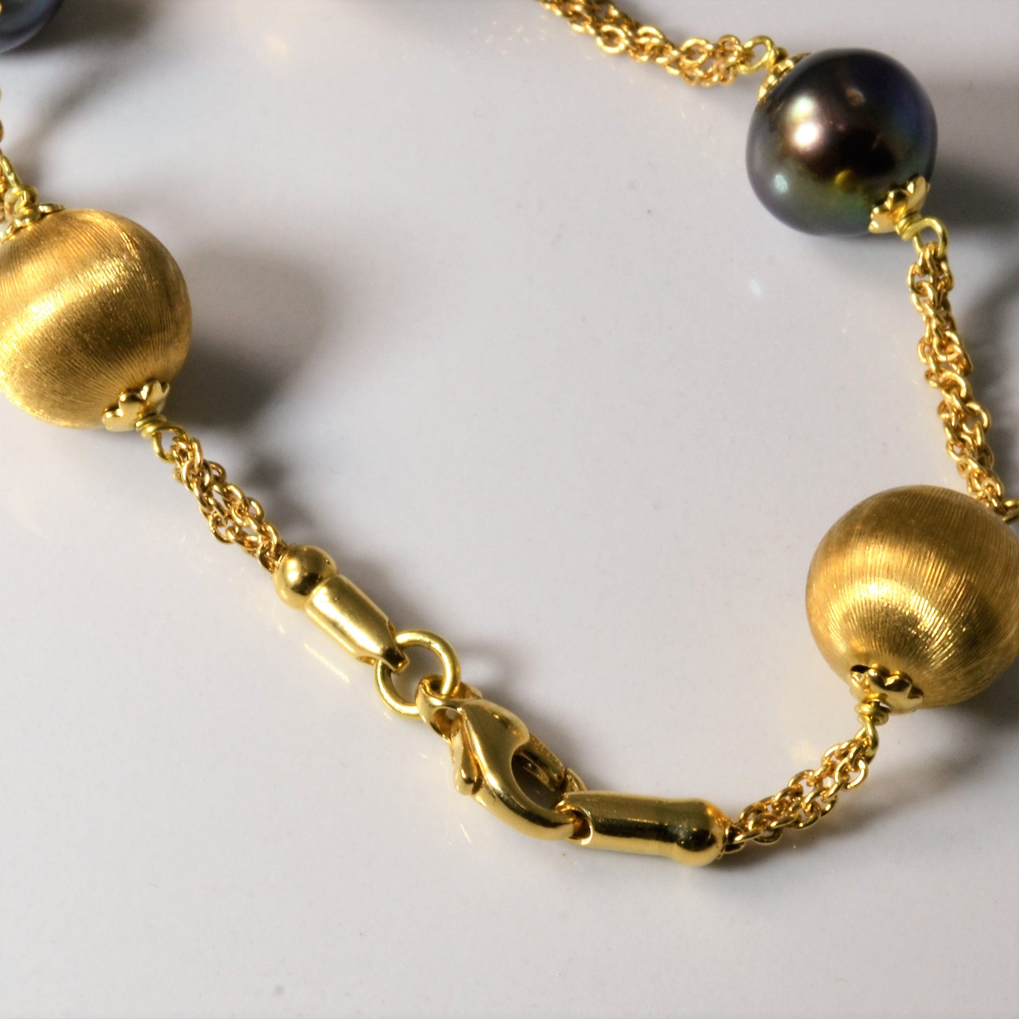 Beaded Gold & Black Pearl Chain Bracelet | 7" |