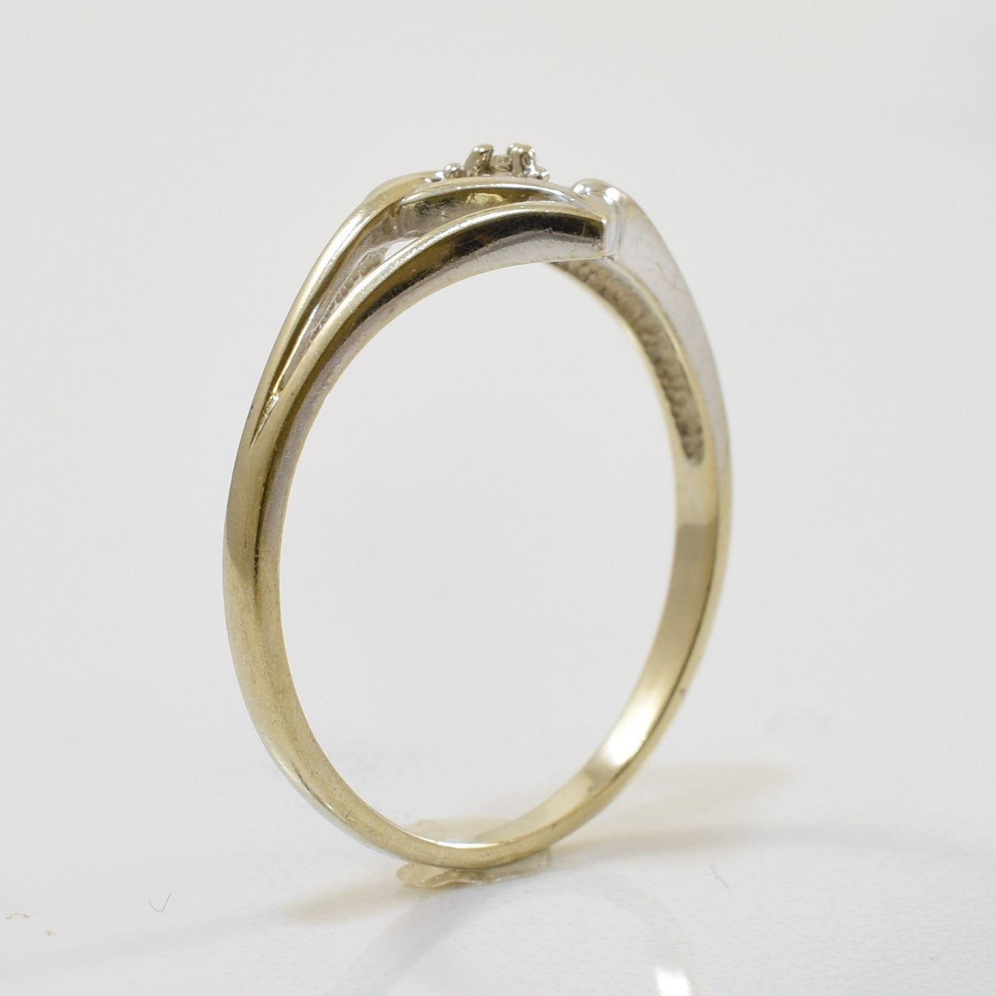 Split Shank Solitaire Diamond Heart Ring | 0.005ct | SZ 7 |