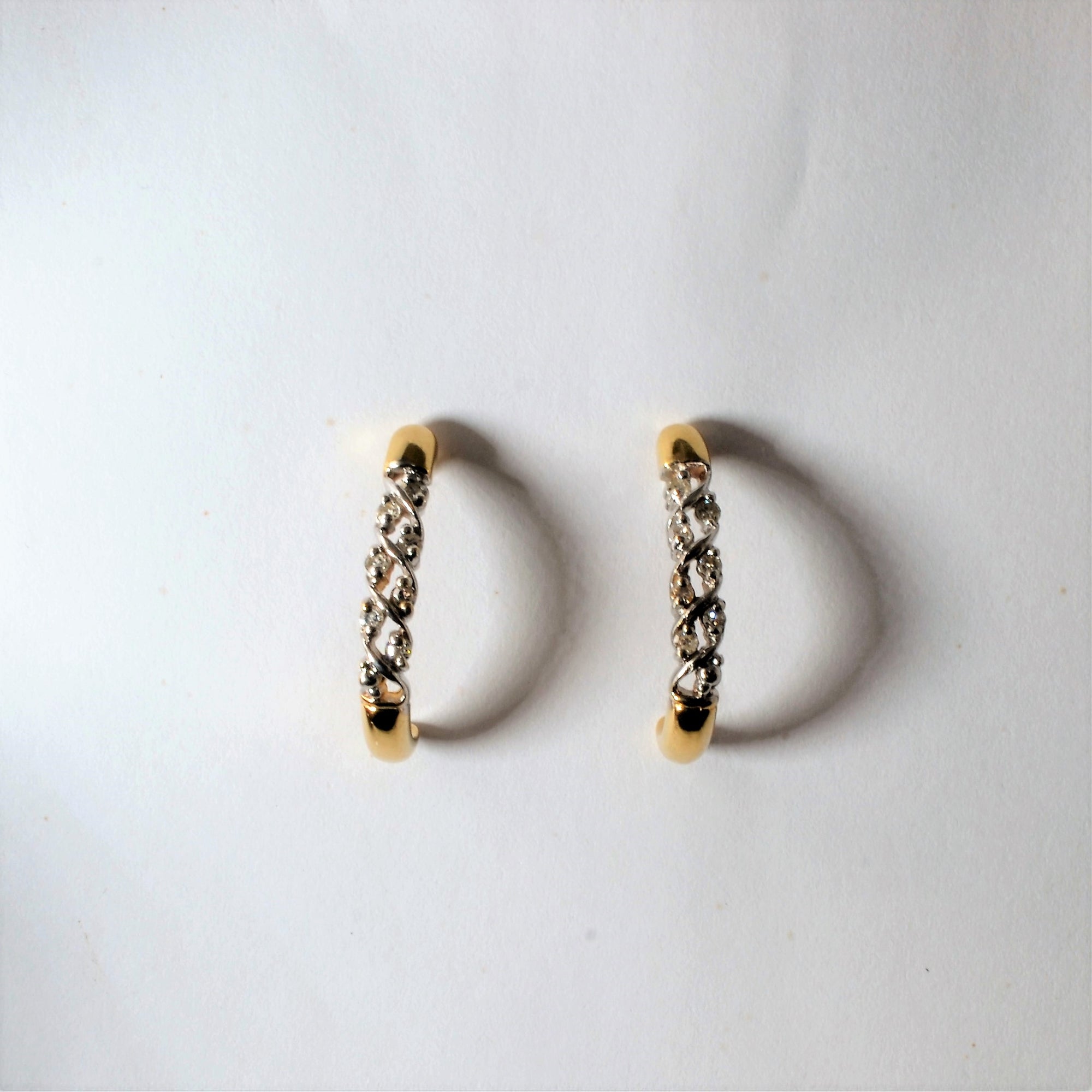 Curved Diamond Bar Earrings | 0.14ctw |
