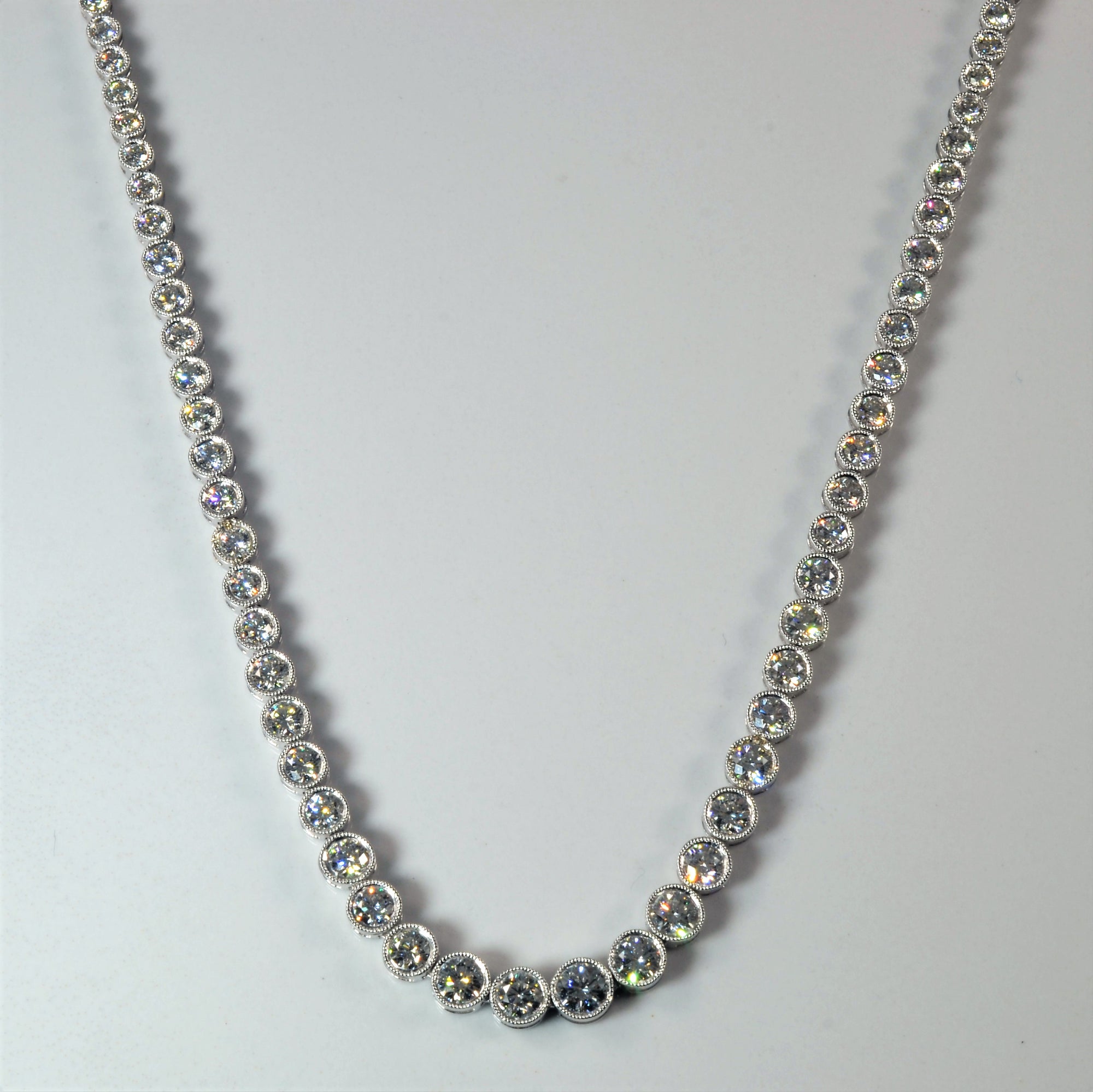 Bezel Set Graduated Diamond Necklace | 5.89ctw | 16