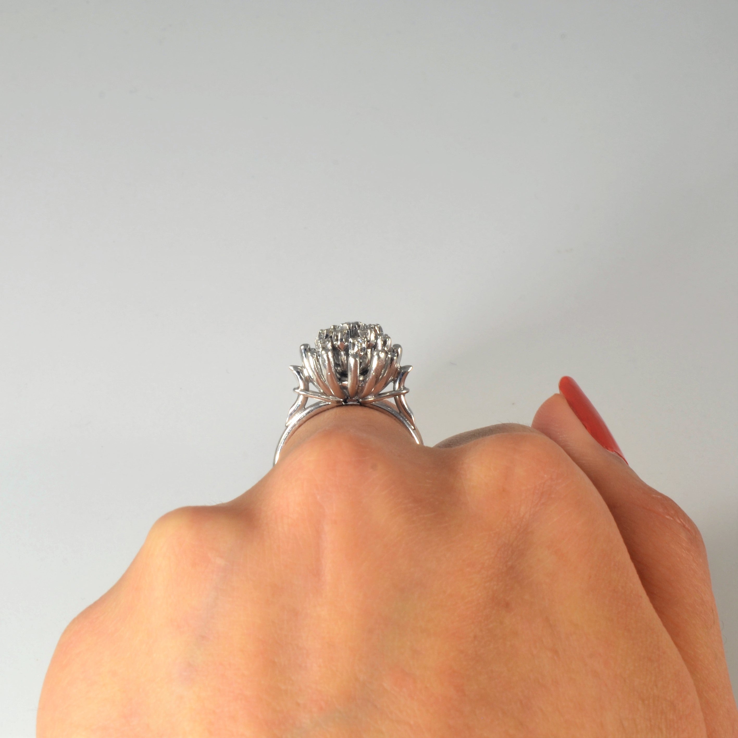 High Set Diamond Burst Ring | 0.20ctw | SZ 6 |