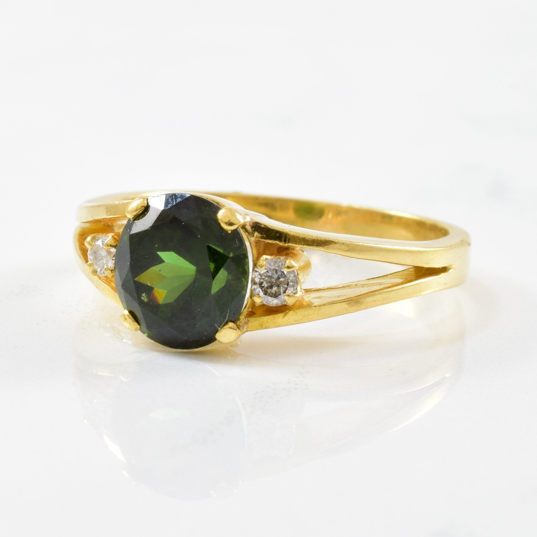 Green Zircon & Diamond Ring | 0.08ctw, 2.20ct | SZ 6.75 |