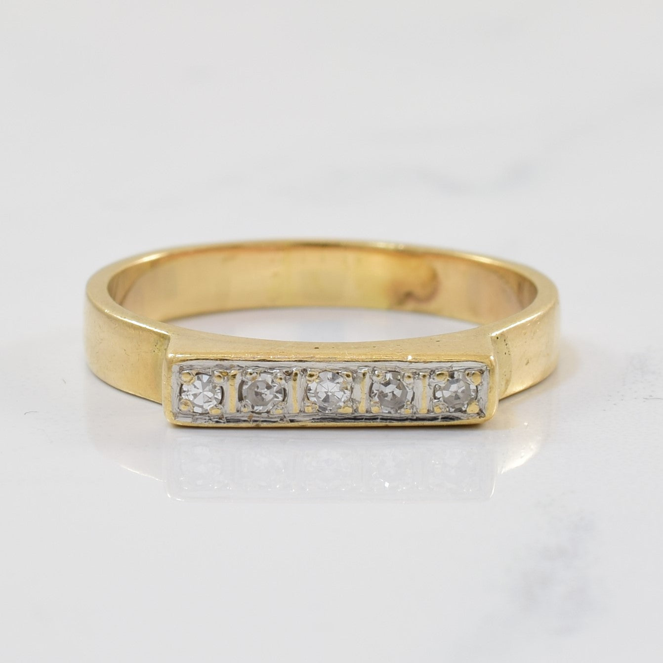 Diamond Bar Ring | 0.10ctw | SZ 8 |