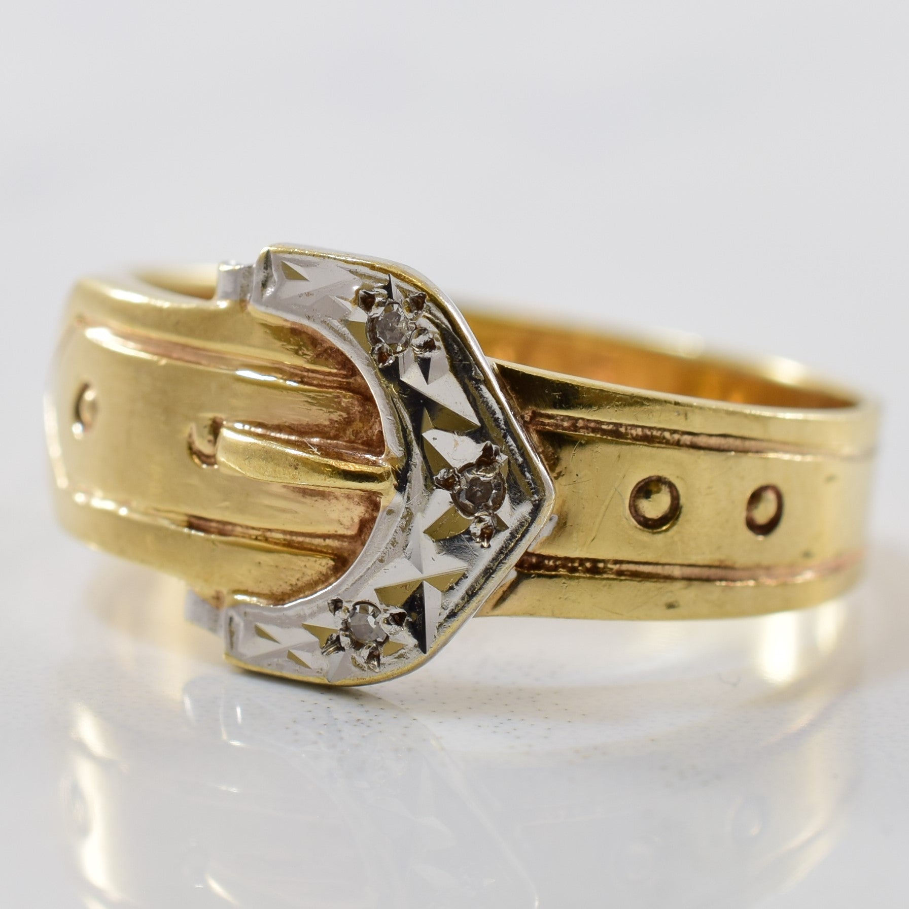 1980s Diamond Belt Ring | 0.01ctw | SZ 8.25 |