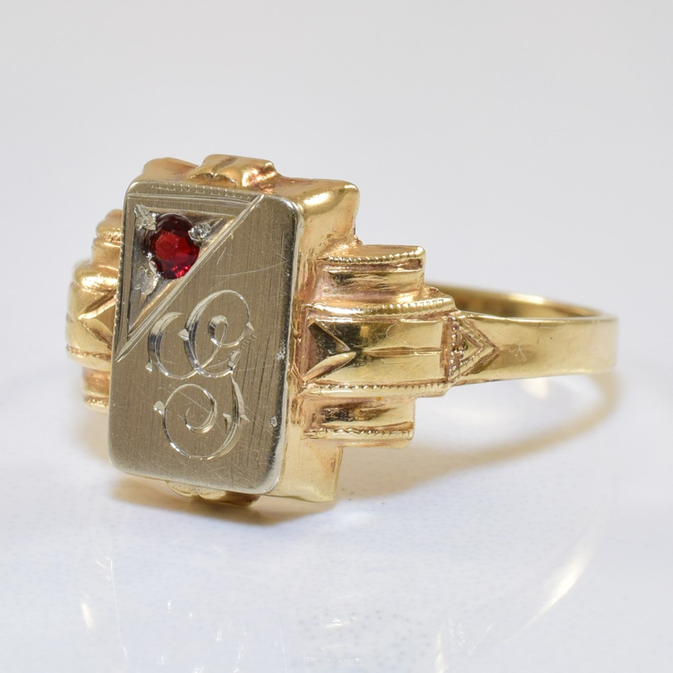 Engraved Initial 'g' Signet Ring | 0.04ct | SZ 7.25 |