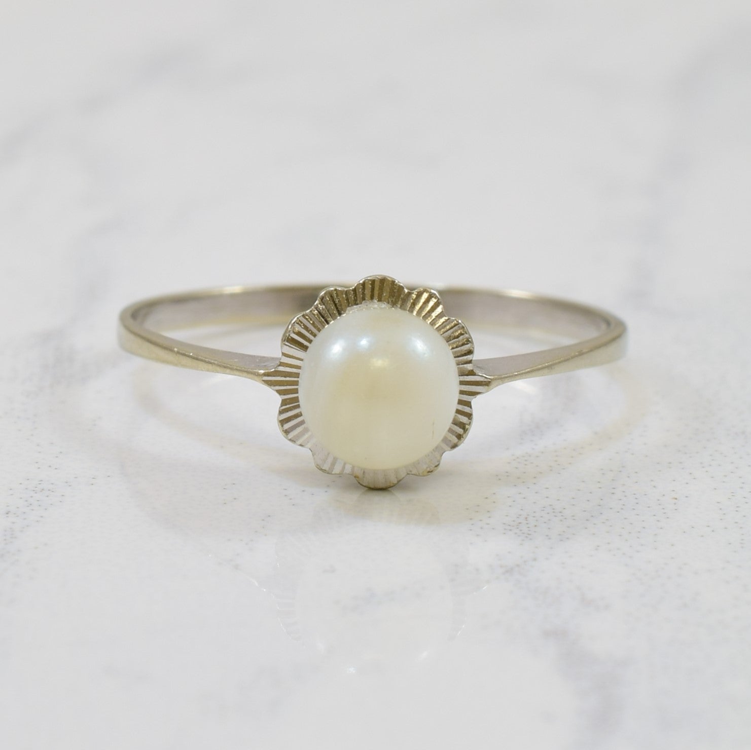 Solitaire Pearl Ring | 0.90ct | SZ 5.75 |
