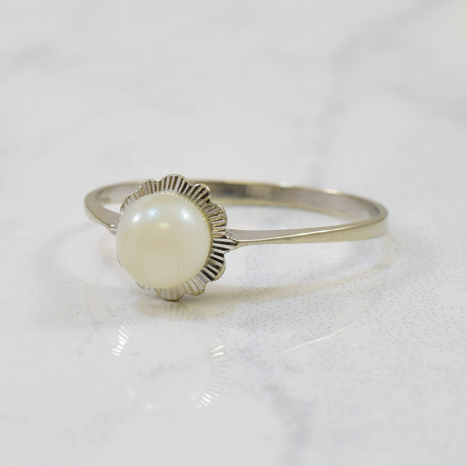 Solitaire Pearl Ring | 0.90ct | SZ 5.75 |