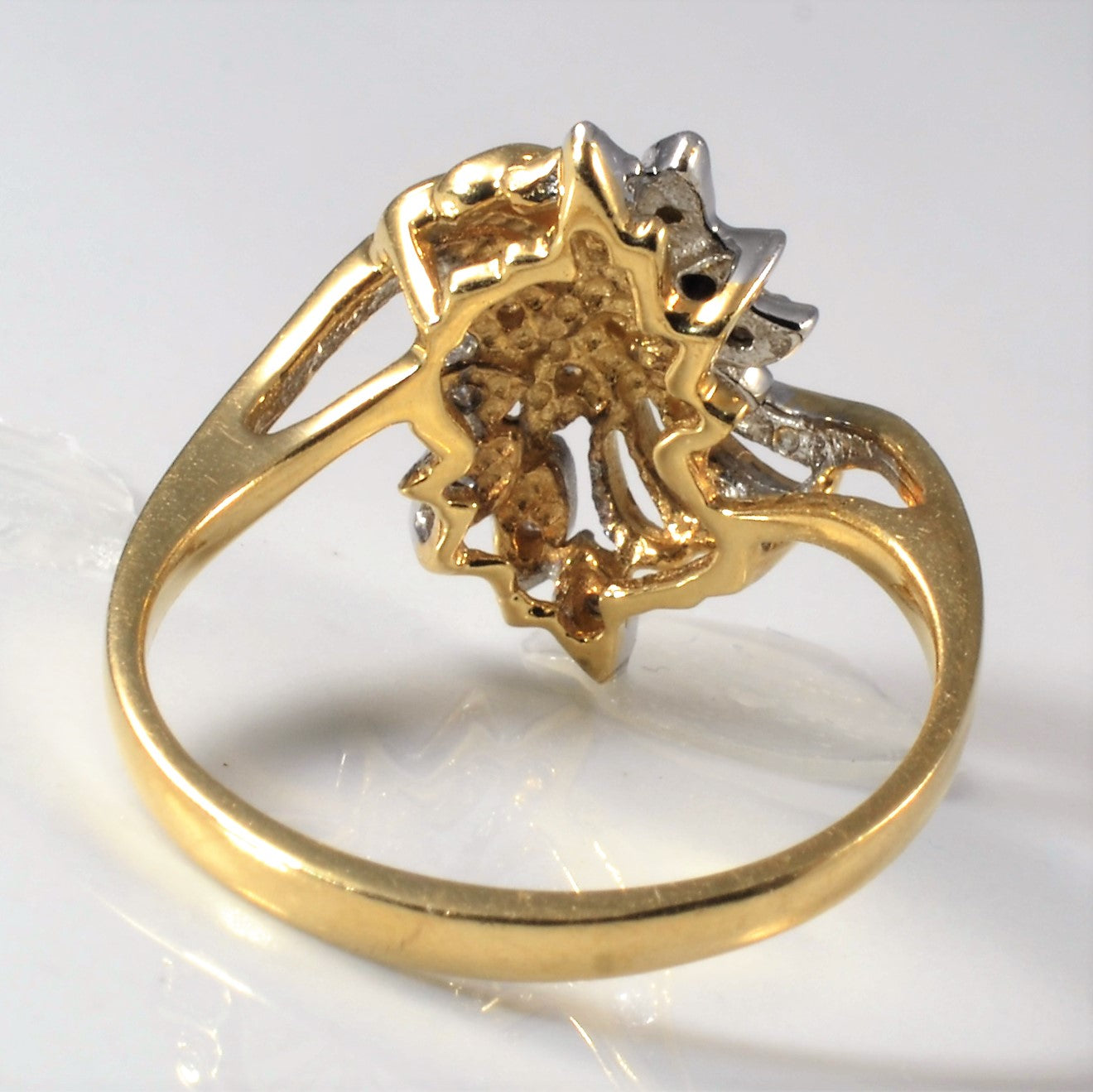 Floral Diamond Cluster Ring | 0.06ctw | SZ 7.5 |