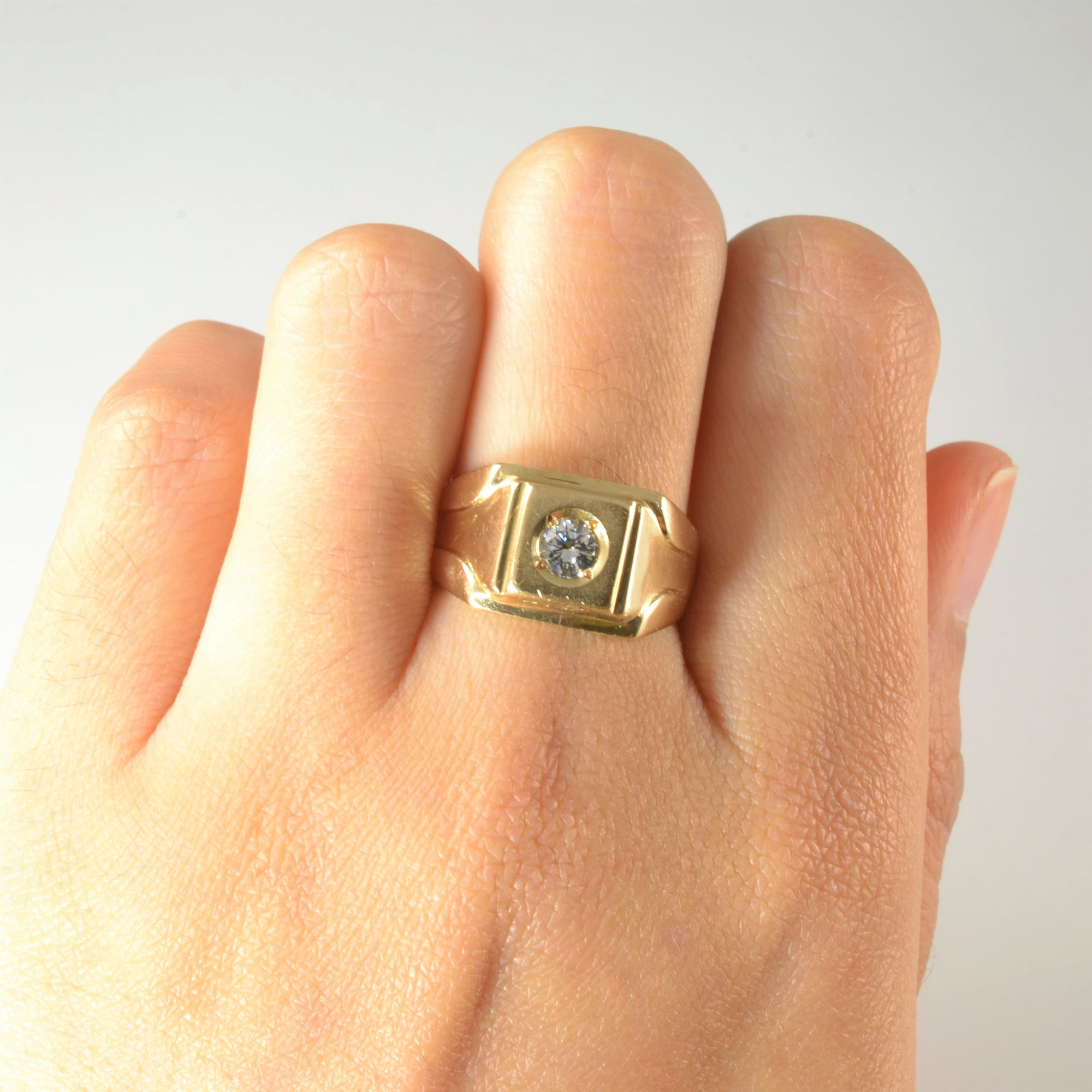 Solitaire Diamond Signet Ring | 0.27ct | SZ 6.75 |