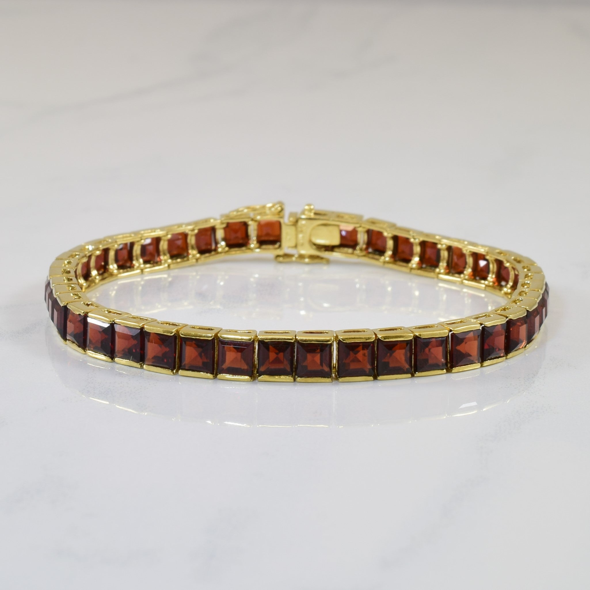 Square Cut Garnet Bracelet | 16.00ctw | 7" |