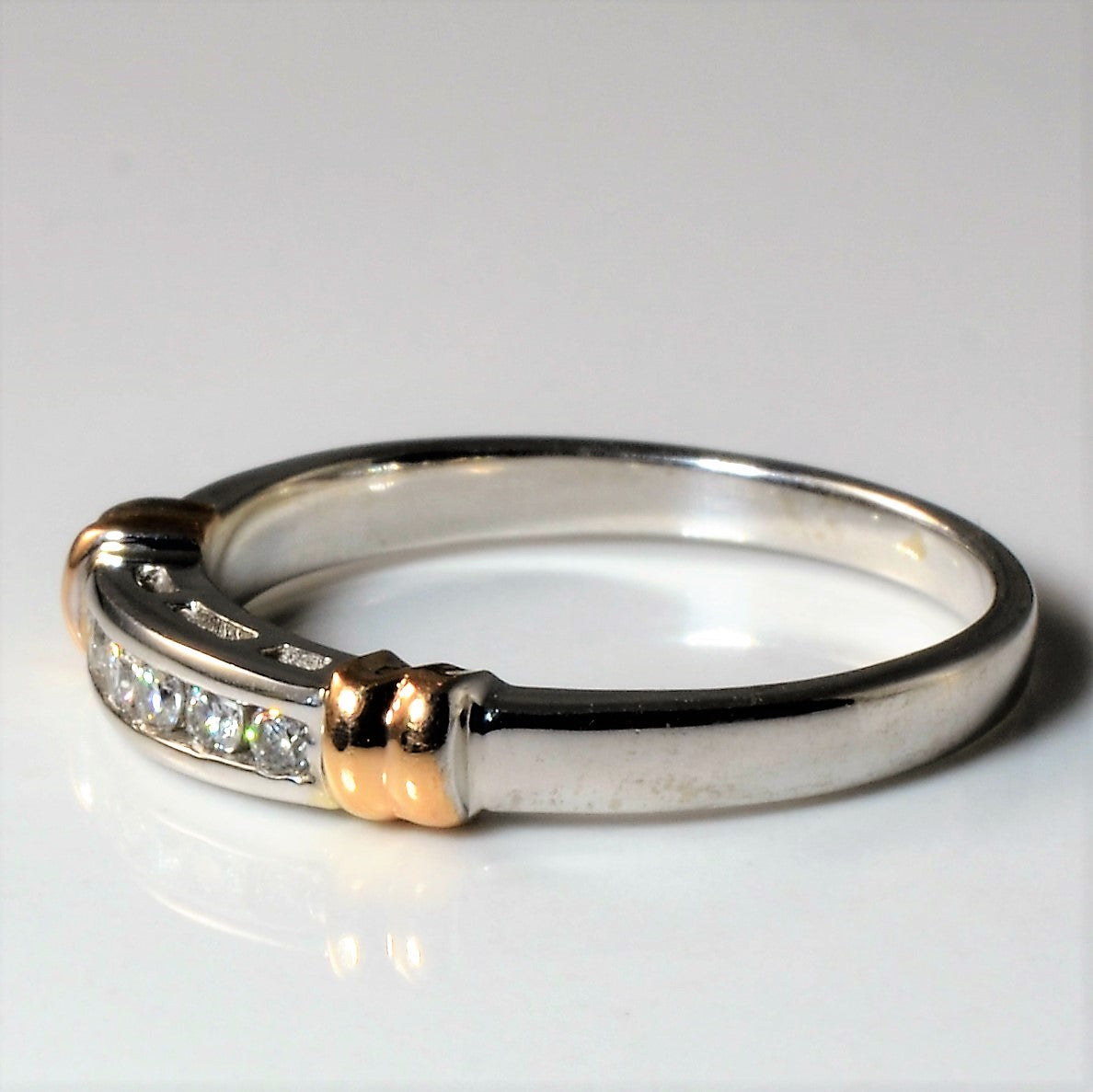 Two Tone Ribbon Diamond Band | 0.075ctw | SZ 6 |