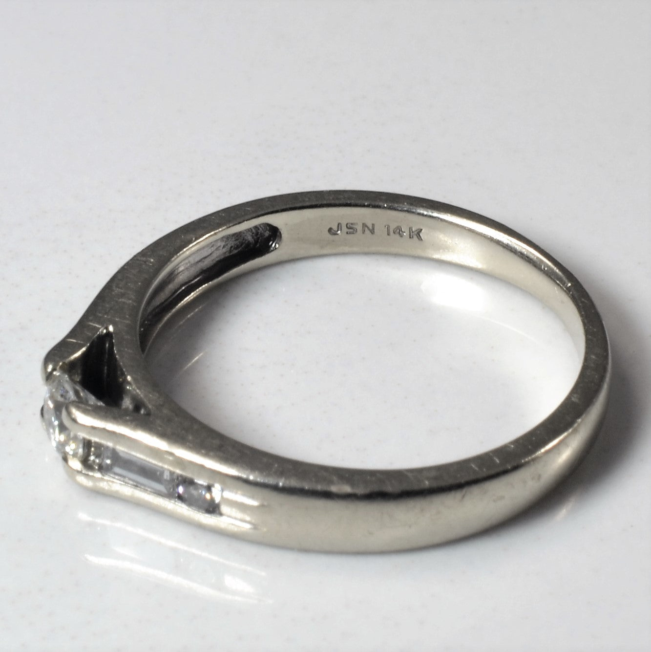 Five Stone Diamond Ring | 0.21ctw | SZ 5.75 |