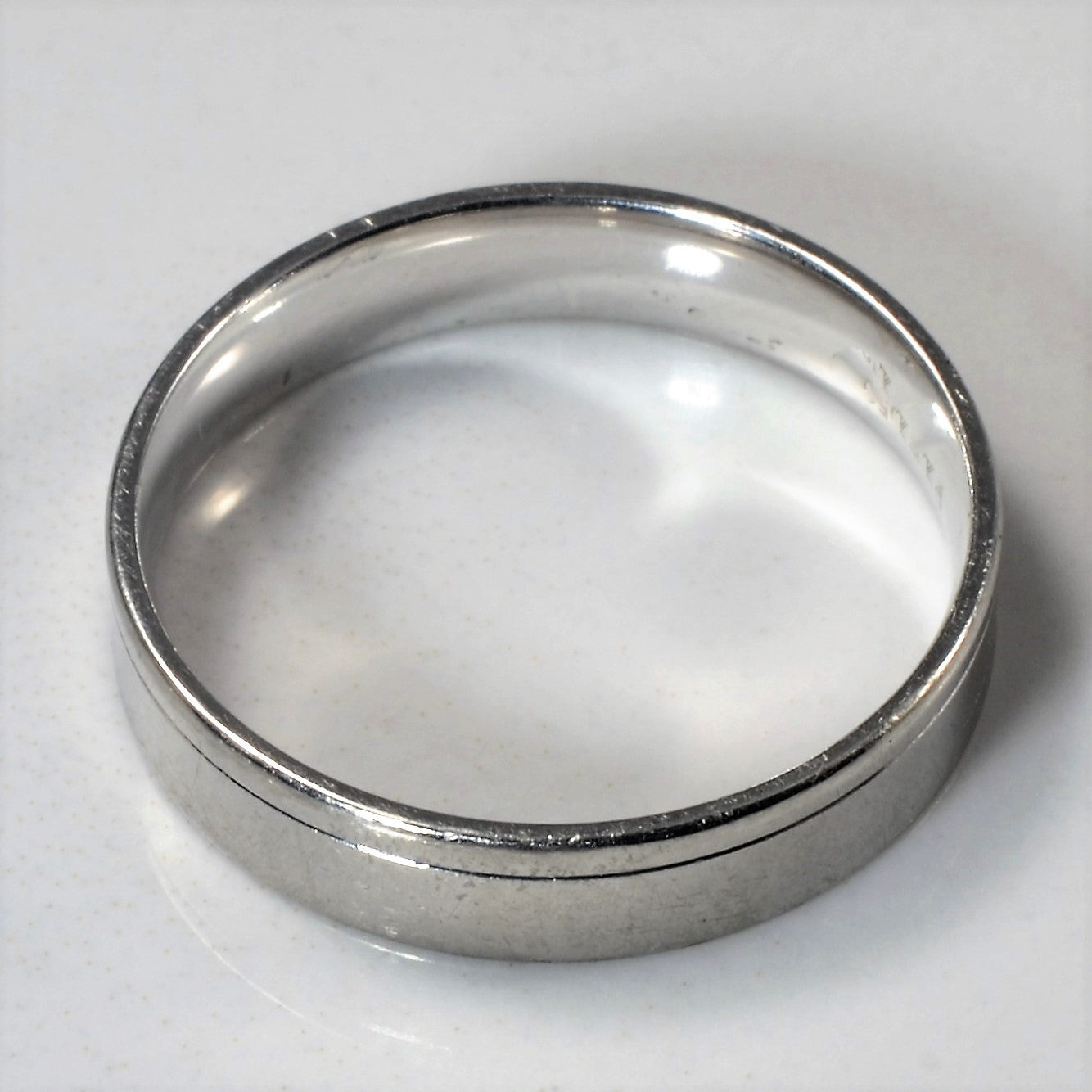 Platinum Wedding Band | SZ 9 |