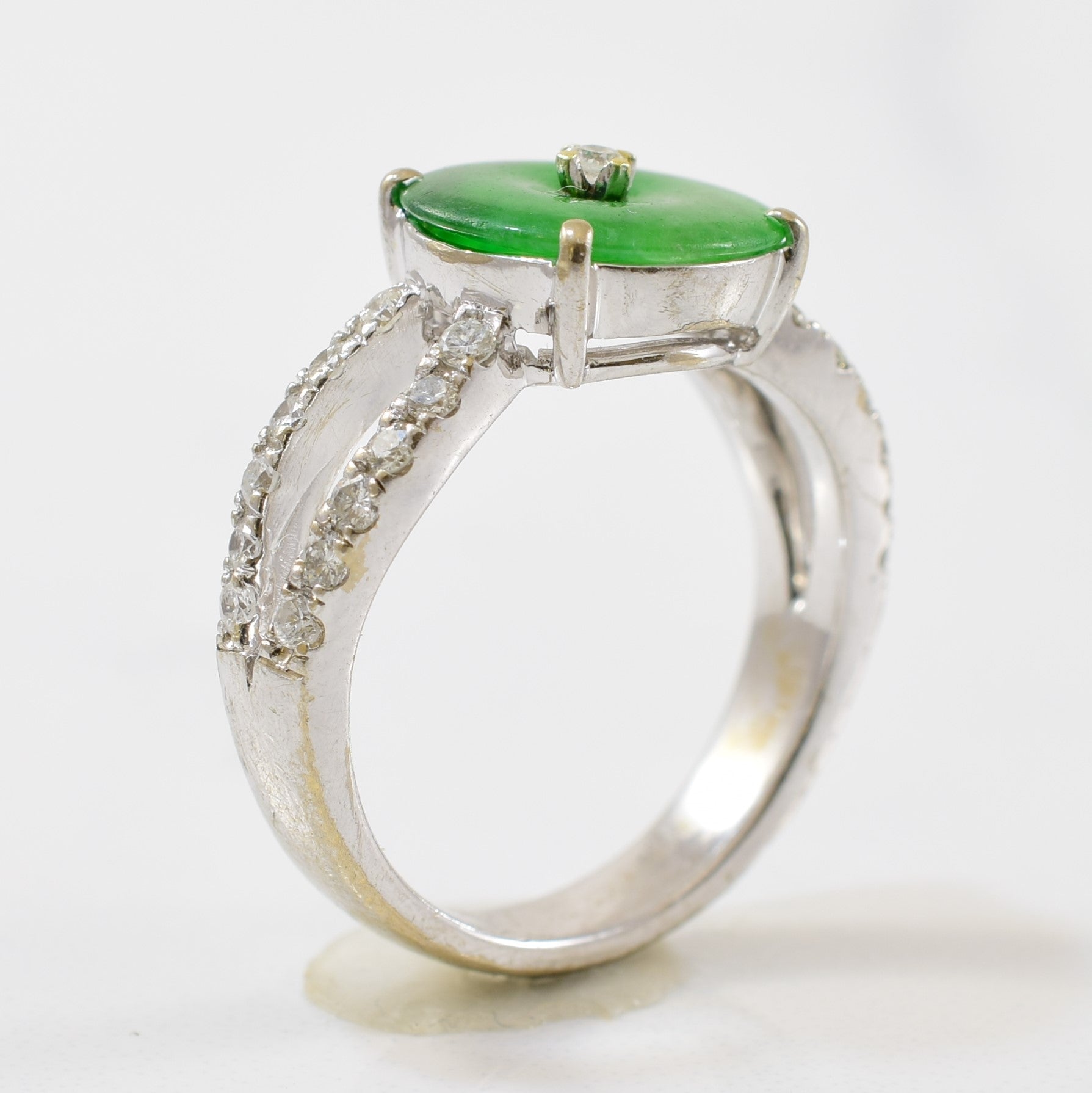 Jade Disc & Diamond Ring | 0.38ctw, 1.44ct | SZ 6 |