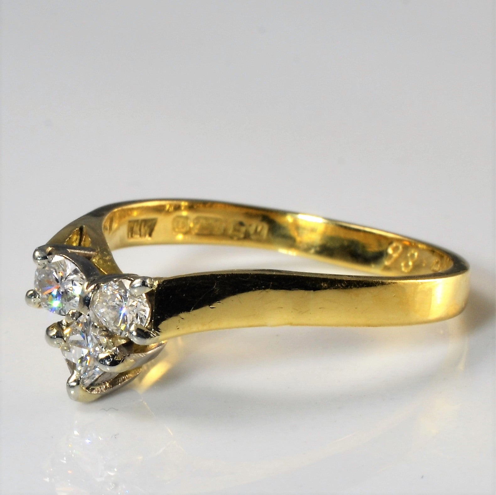 Three Stone Diamond Chevron Ring | 0.61ctw| SZ 9.5|