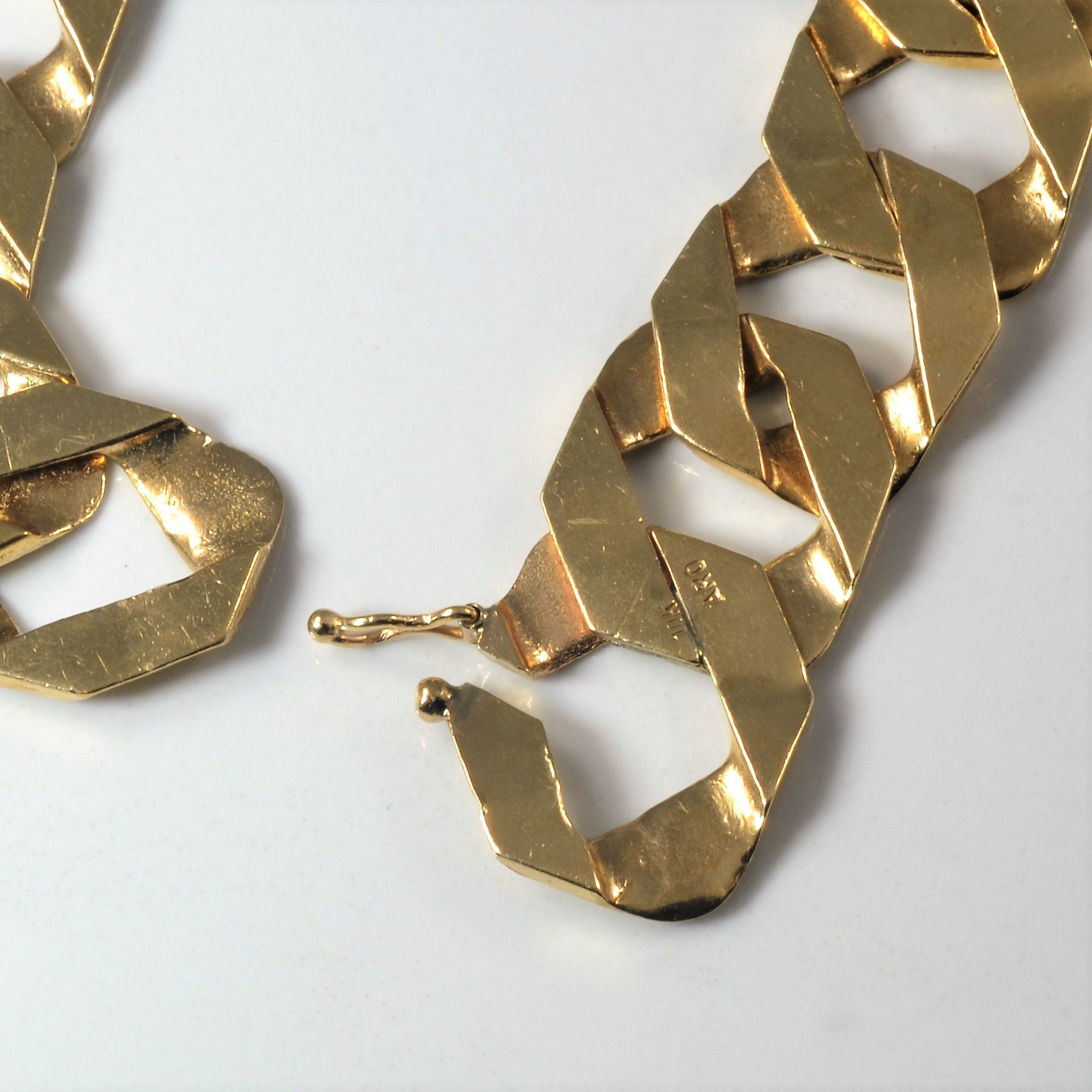 Large Box Curb Link Chain Bracelet | 8" |