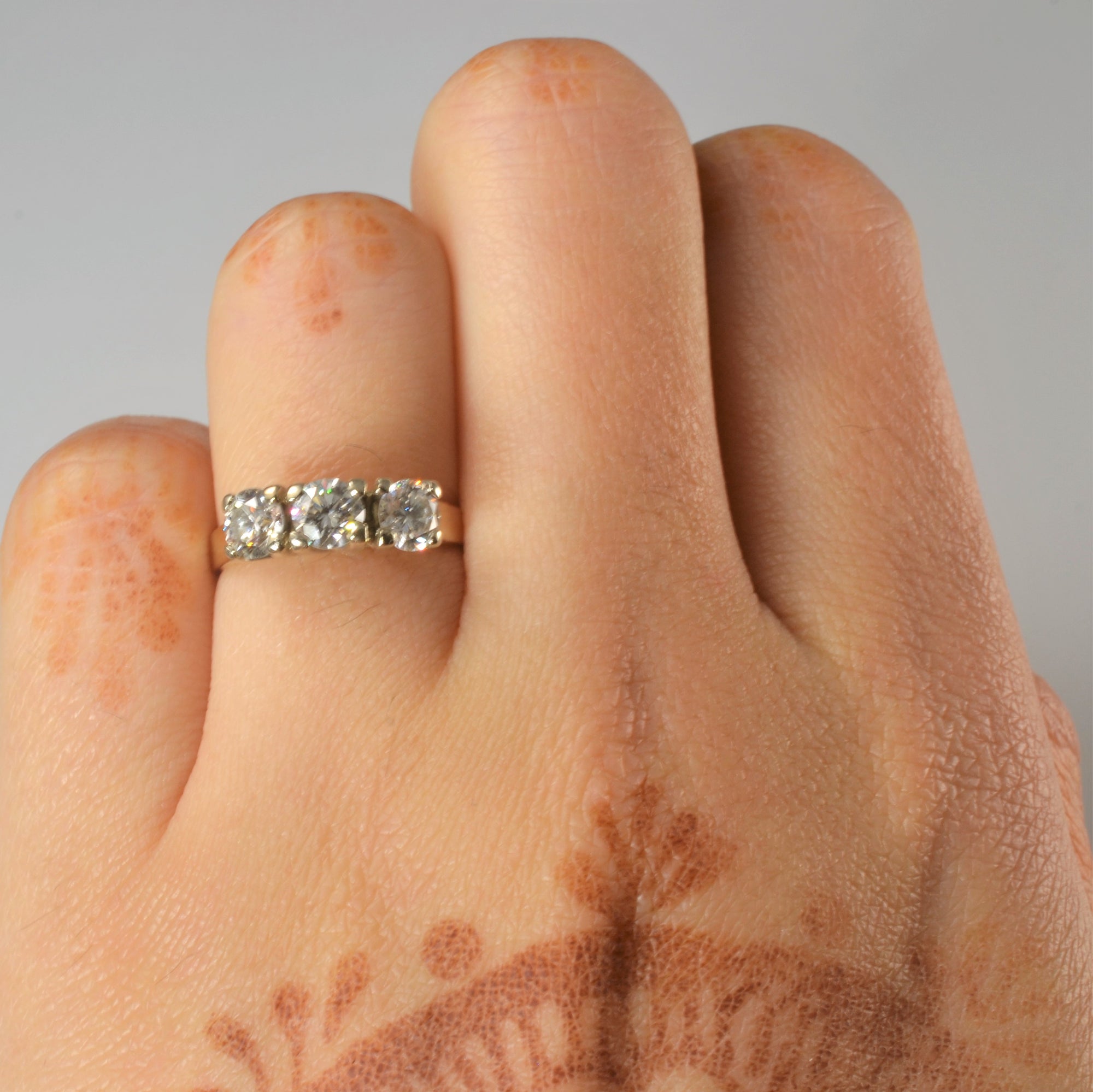 Three Stone Diamond Engagement Ring | 0.82ctw | SZ 4.25 |
