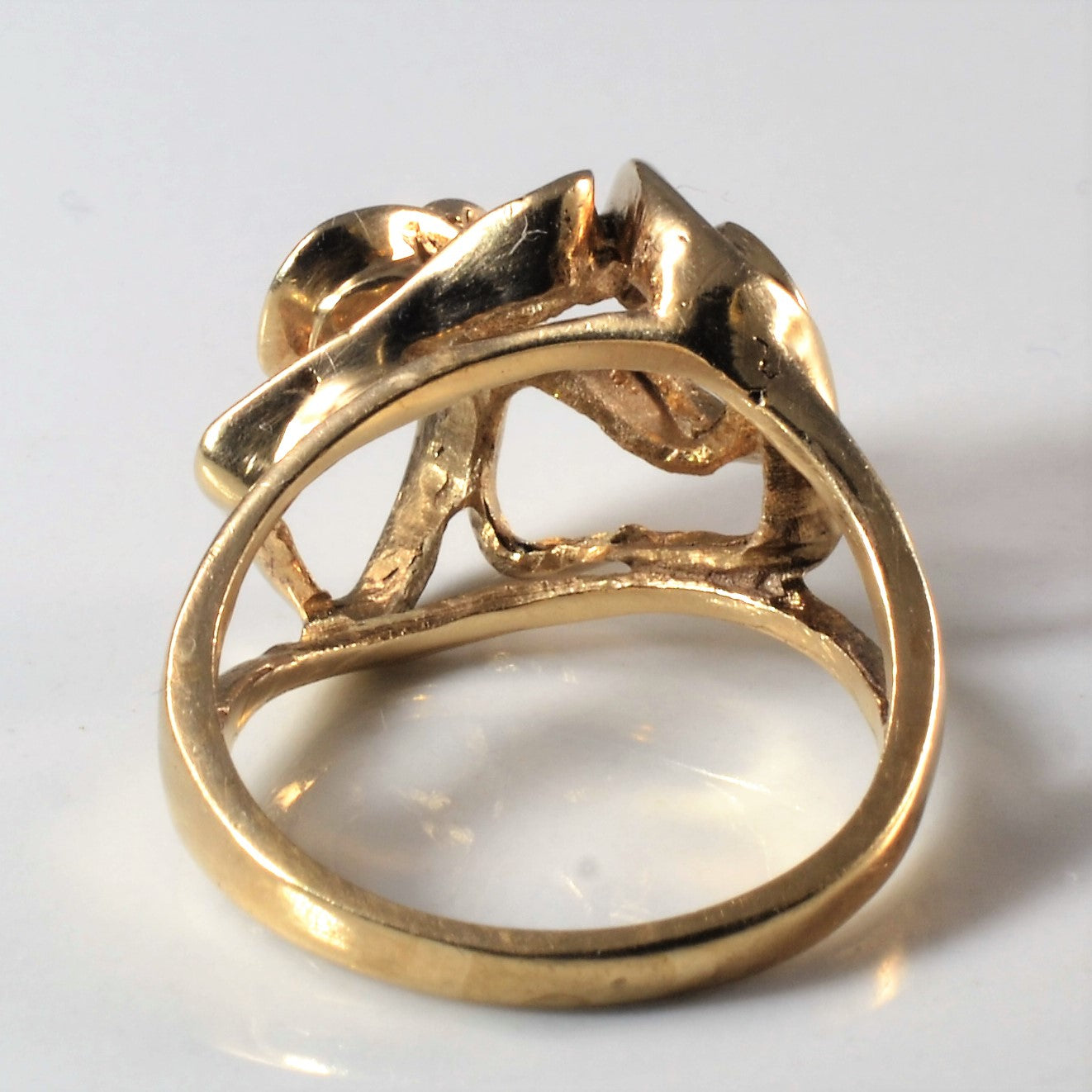 Abstract Yellow Gold Ring | SZ 6 |