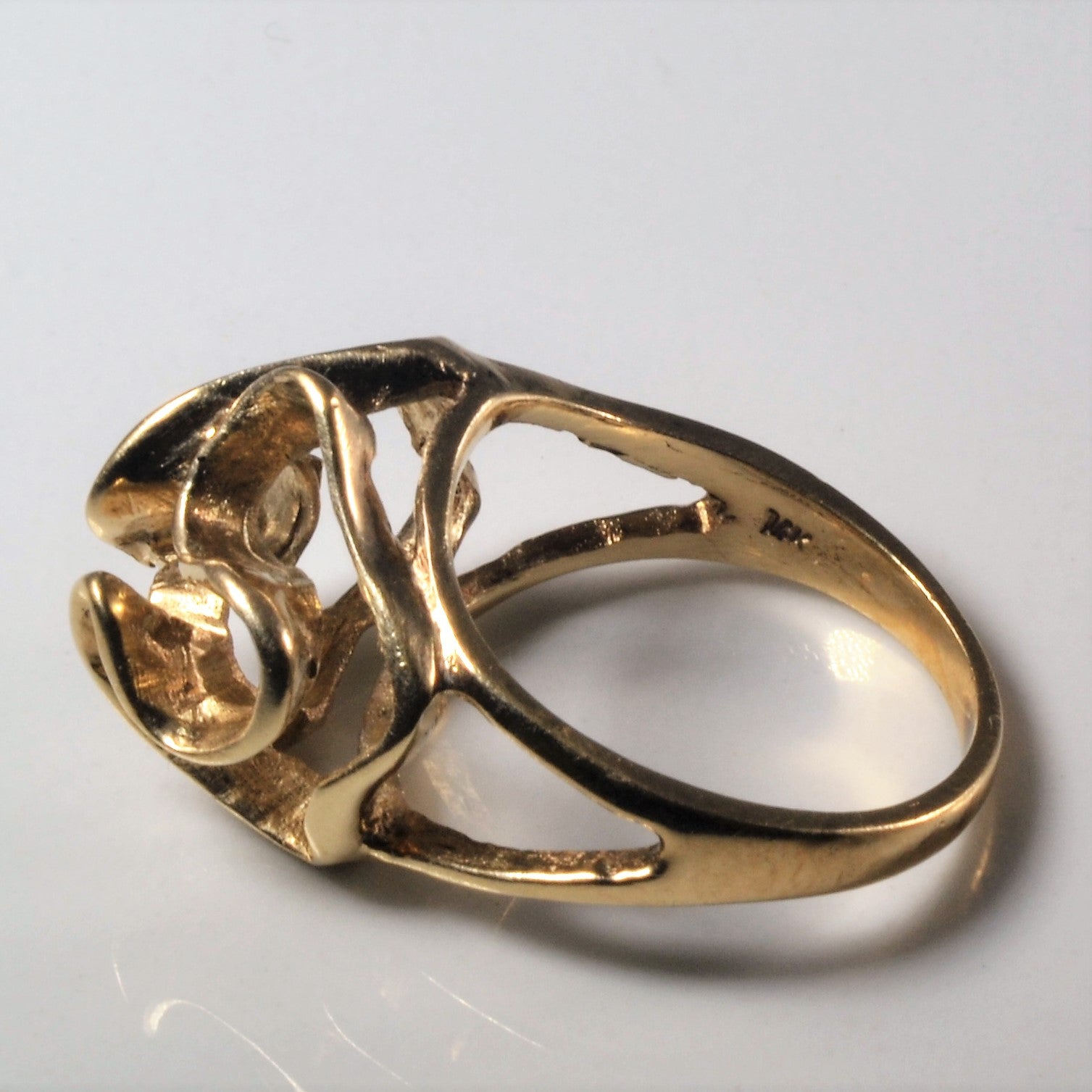 Abstract Yellow Gold Ring | SZ 6 |