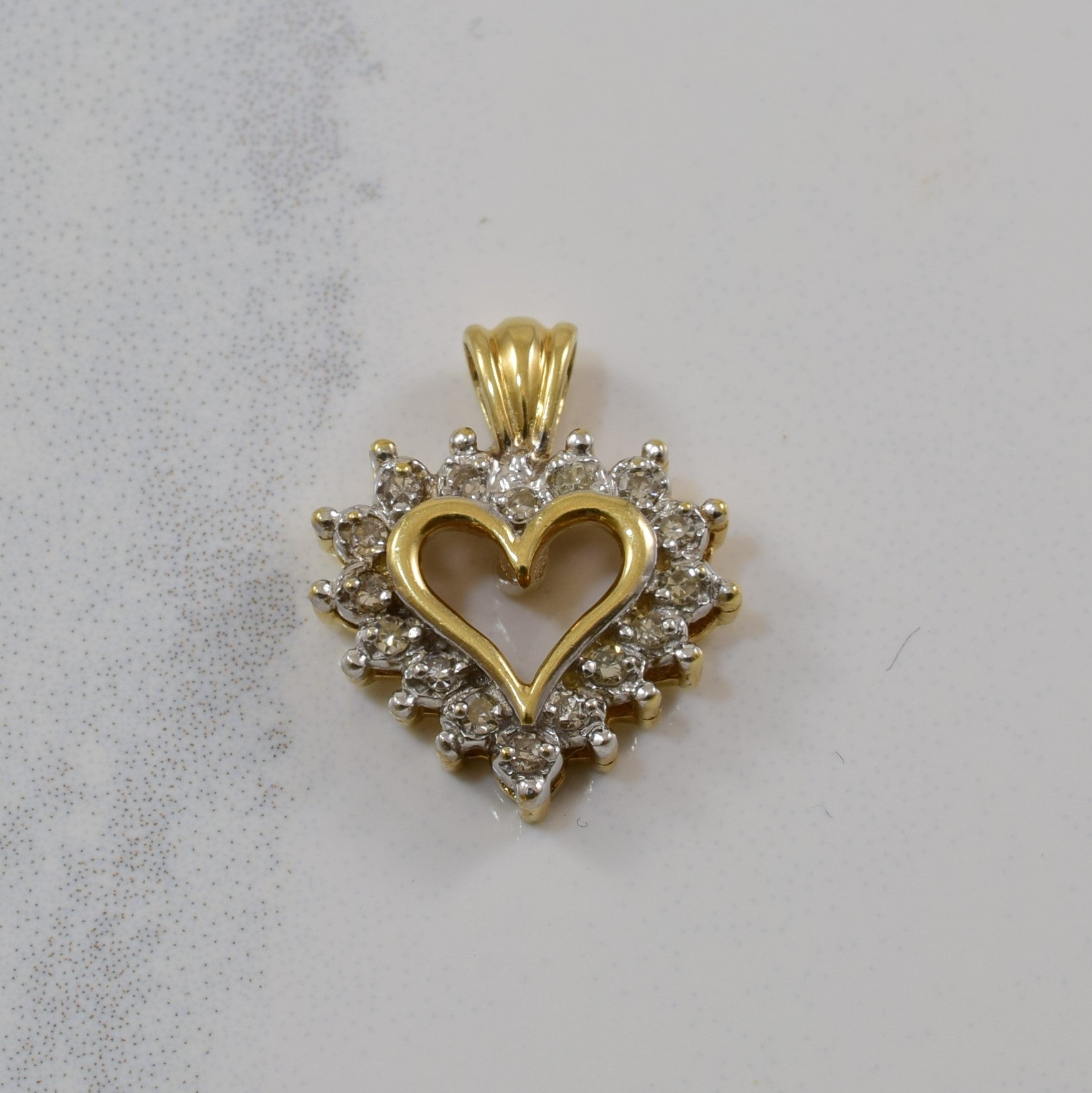 Diamond Heart Pendant | 0.10ctw |