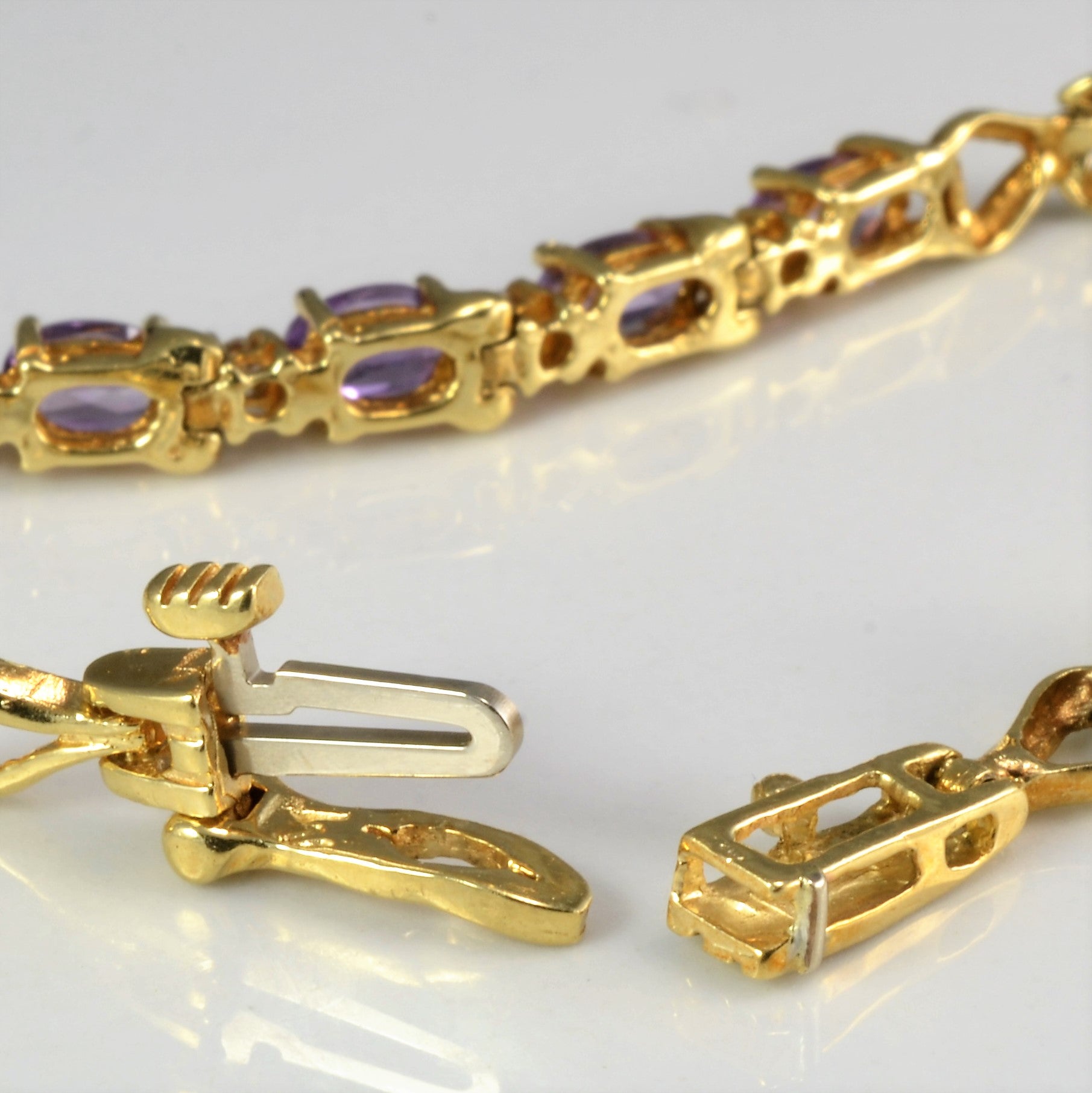 Prong Set Amethyst & Diamond Chain Bracelet | 0.05 ctw, 7.5''|