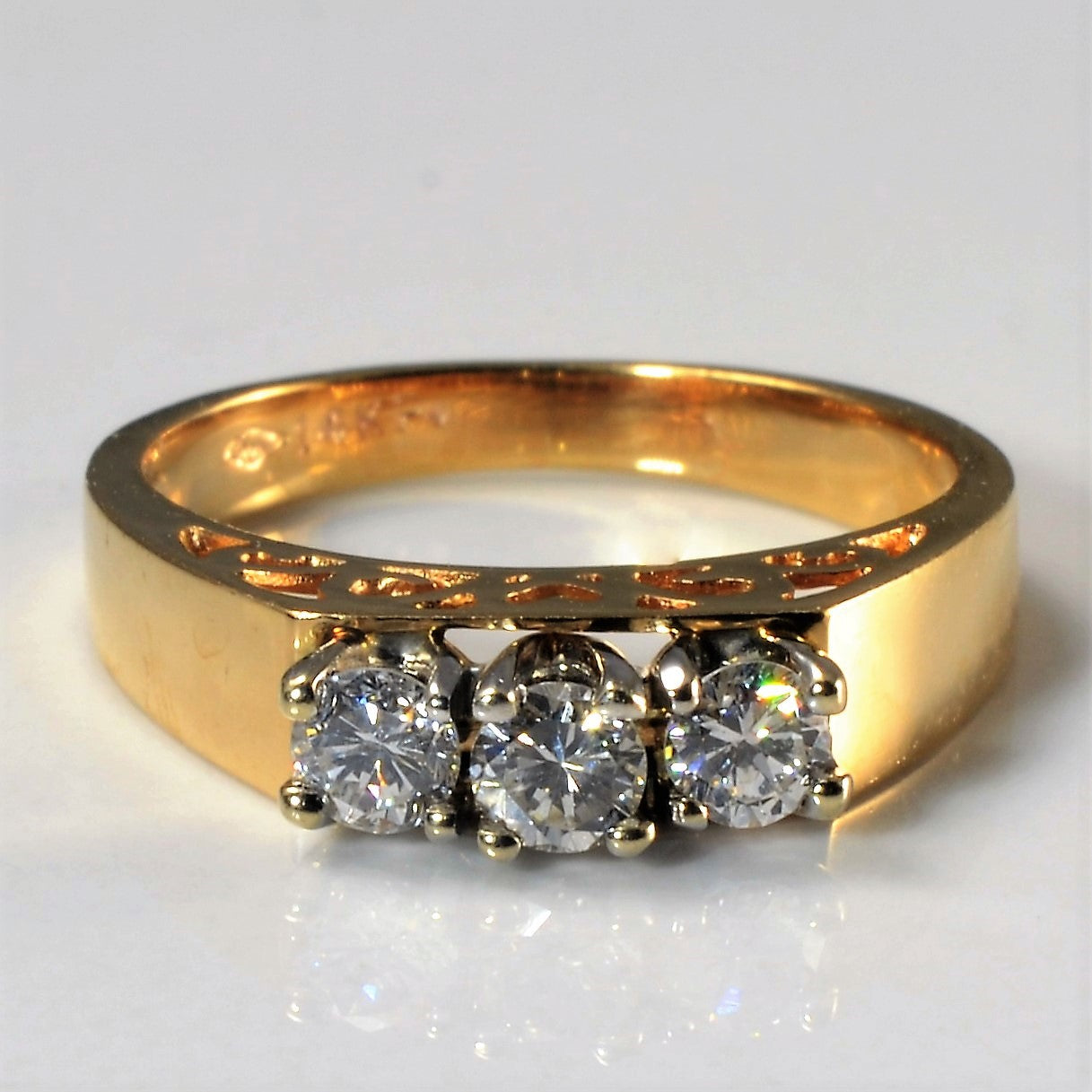 Three Stone Diamond Ring | 0.33ctw | SZ 4.5 |