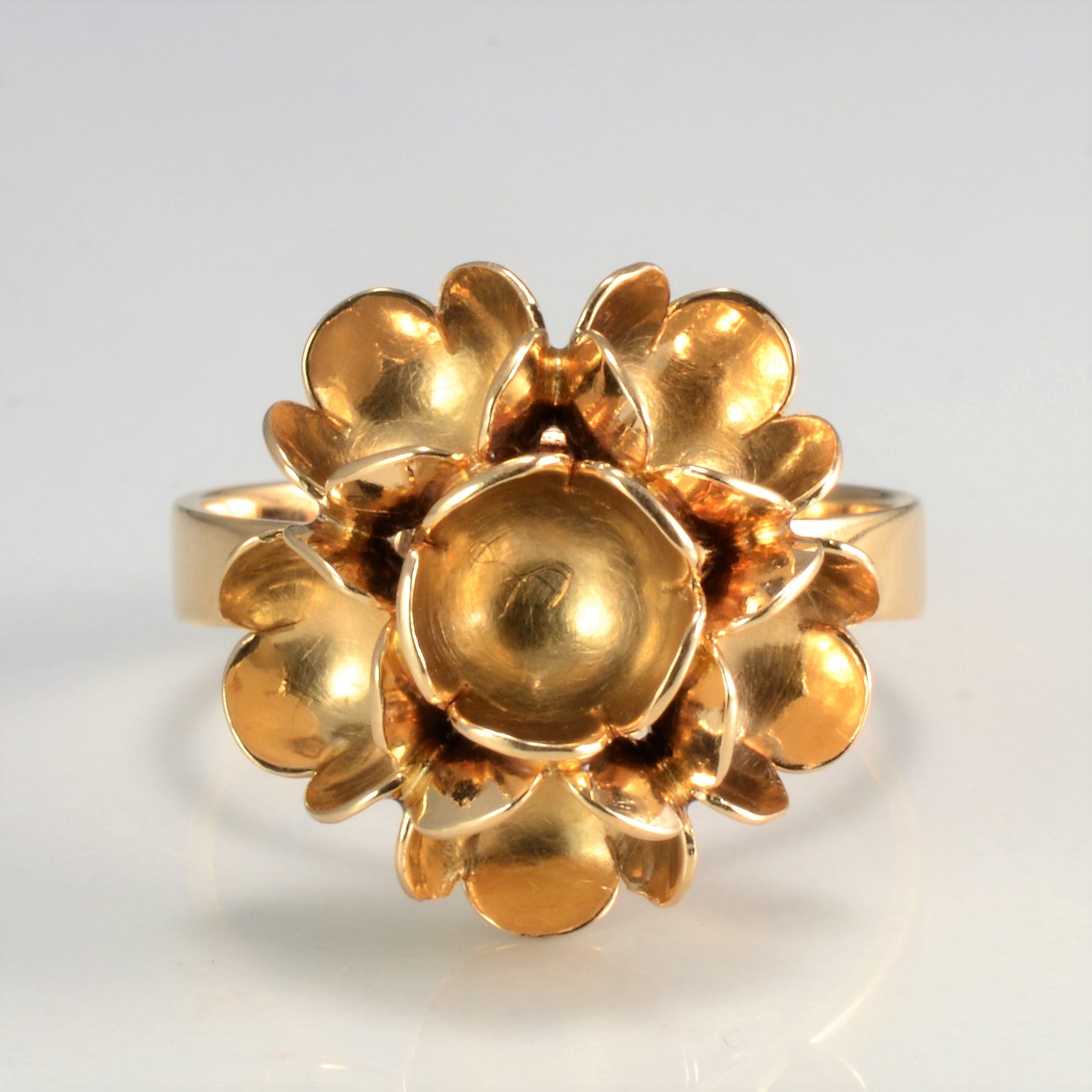 High Set Flower Design Gold Ring | SZ 7.25 |