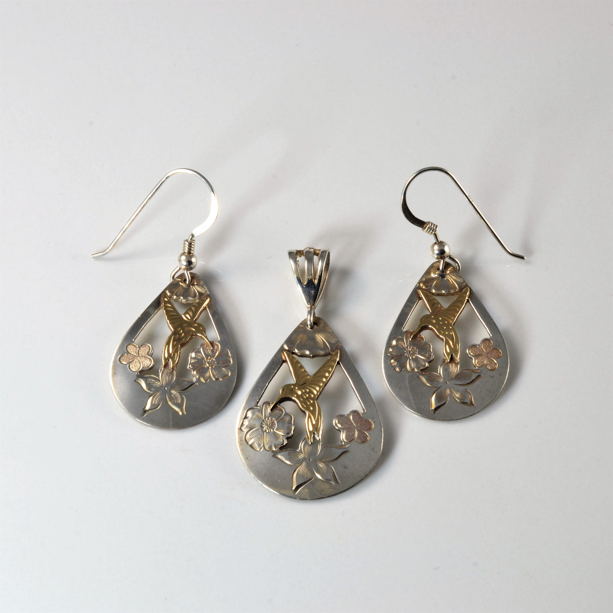 Gold Hummingbird Pendant & Earring Set |